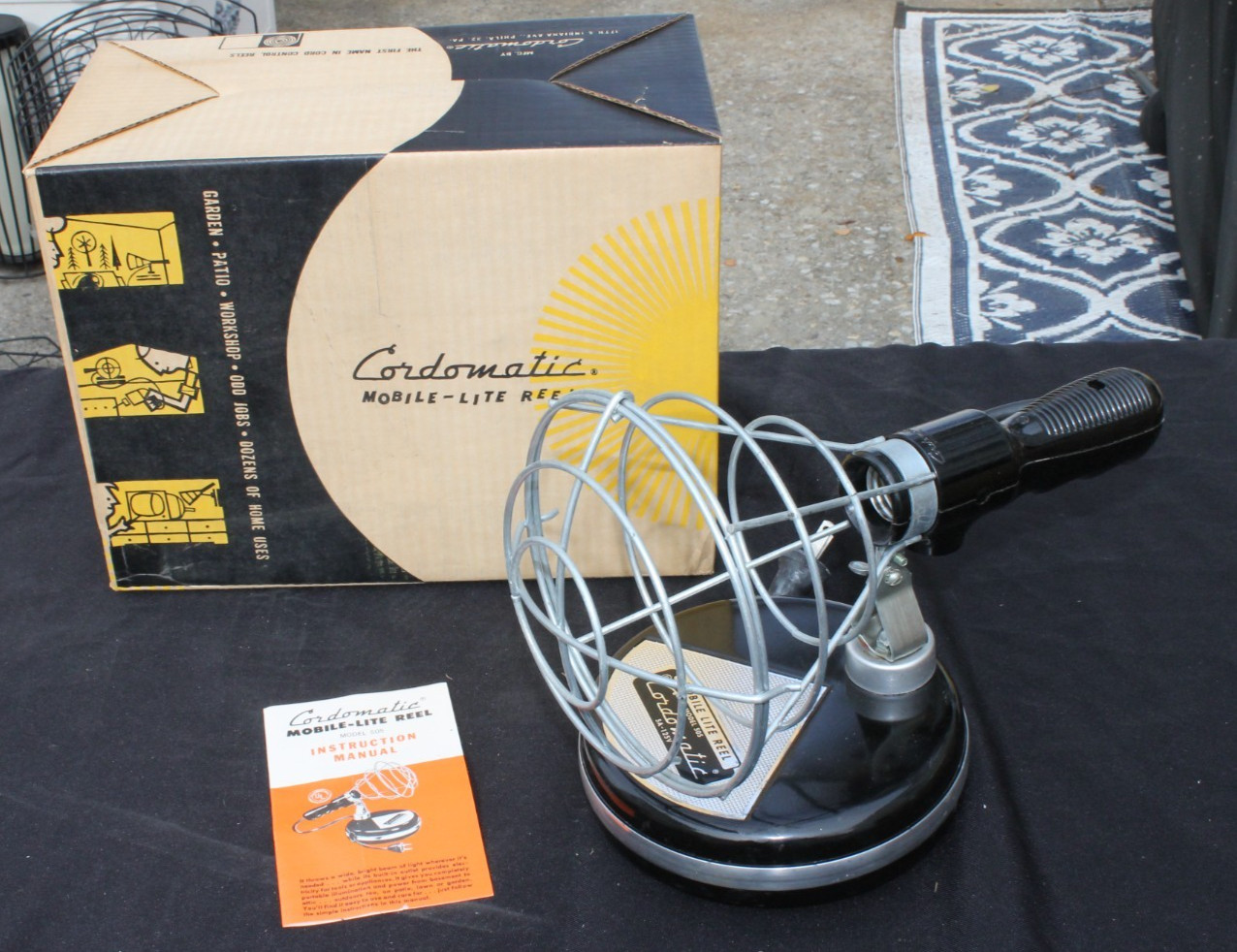VINTAGE Cordomatic #505 Mobile Lite Reel Steampunk Industrial Work Light NEW