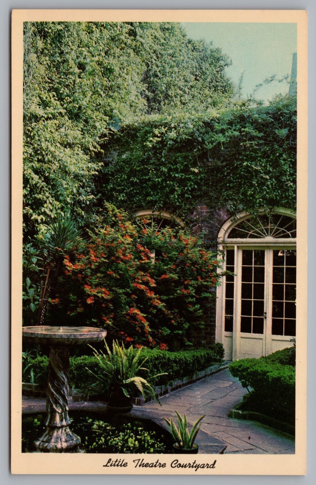Little Theater Courtyard, New Orleans, LA. Vintage Postcard TS-177