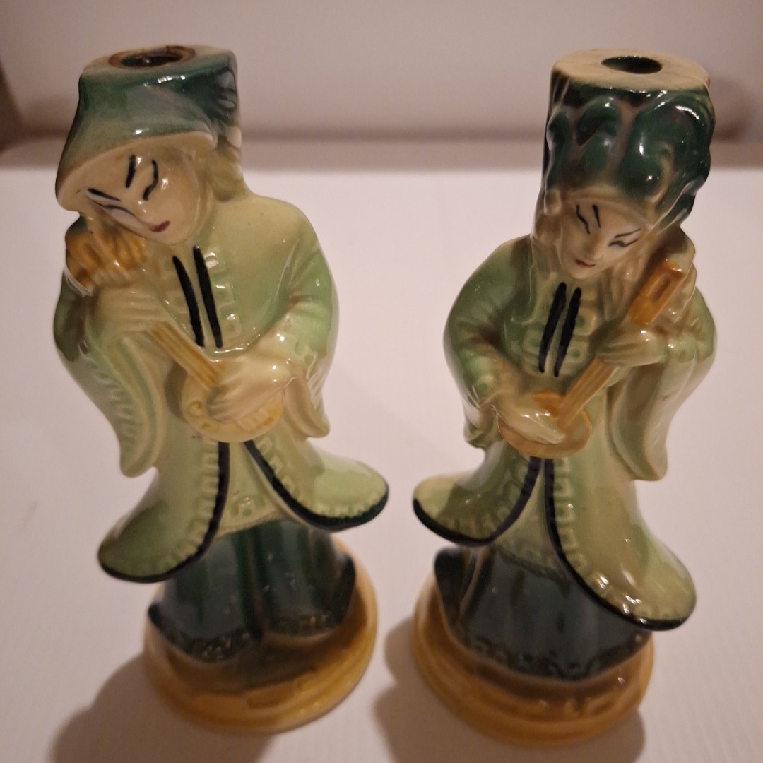 Shawnee Pottery (Pair) Ceramic Asian Couple Figures Playing Mandolins