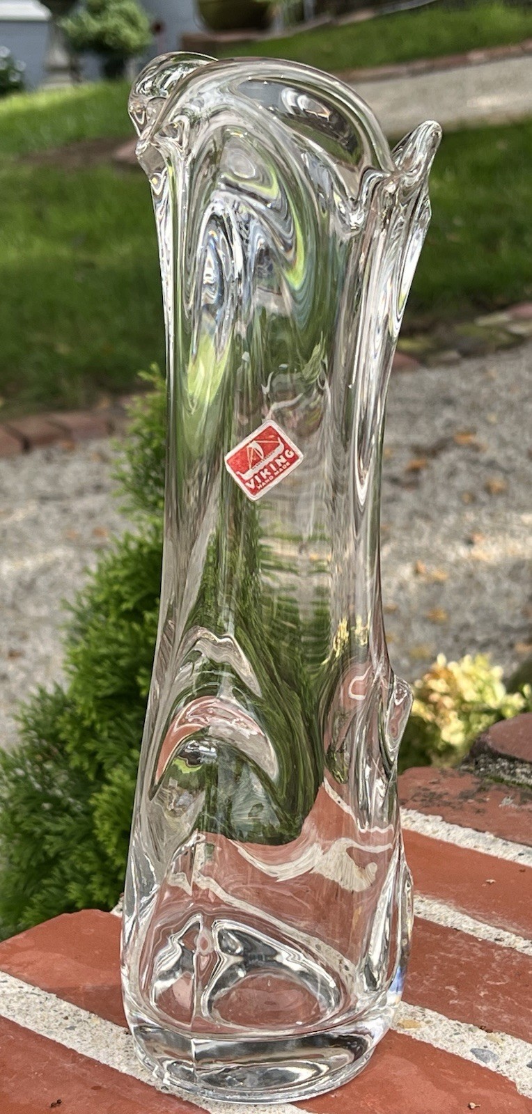 VTG RARE Viking Tundra Swung Vase In CRYSTAL Nubs Original Label MCM 11.5” Tall