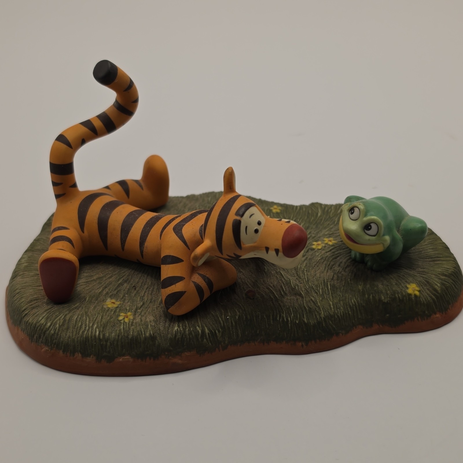 Disney Winnie the Pooh Tigger Figurine on Grass Base Scene