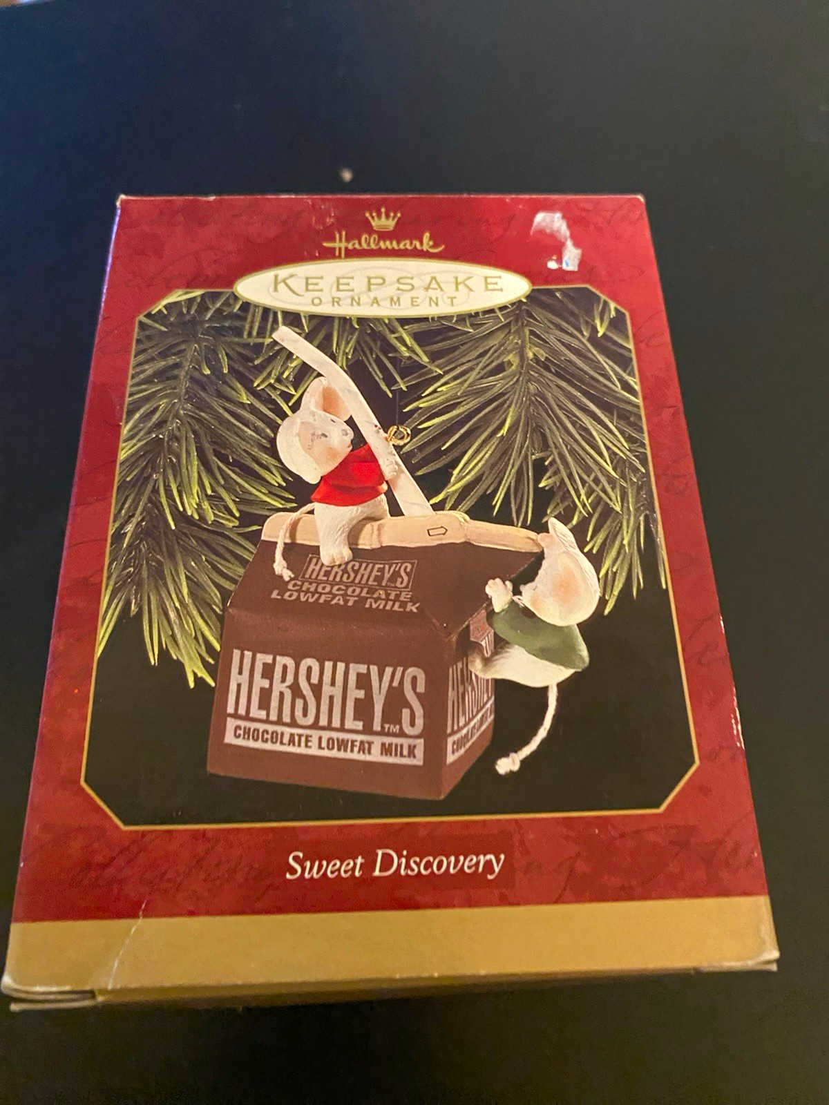 Hallmark Keepsake Ornament Sweet Discovery Hershey\'s Mouse Dated 1997 Christmas