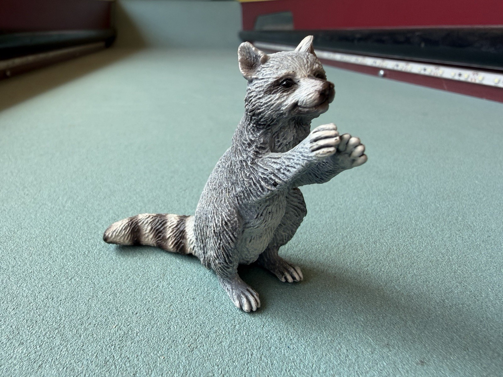 Schleich RACCOON Standing Figure Wildlife Trash Panda 2009 Retired Toy 14624