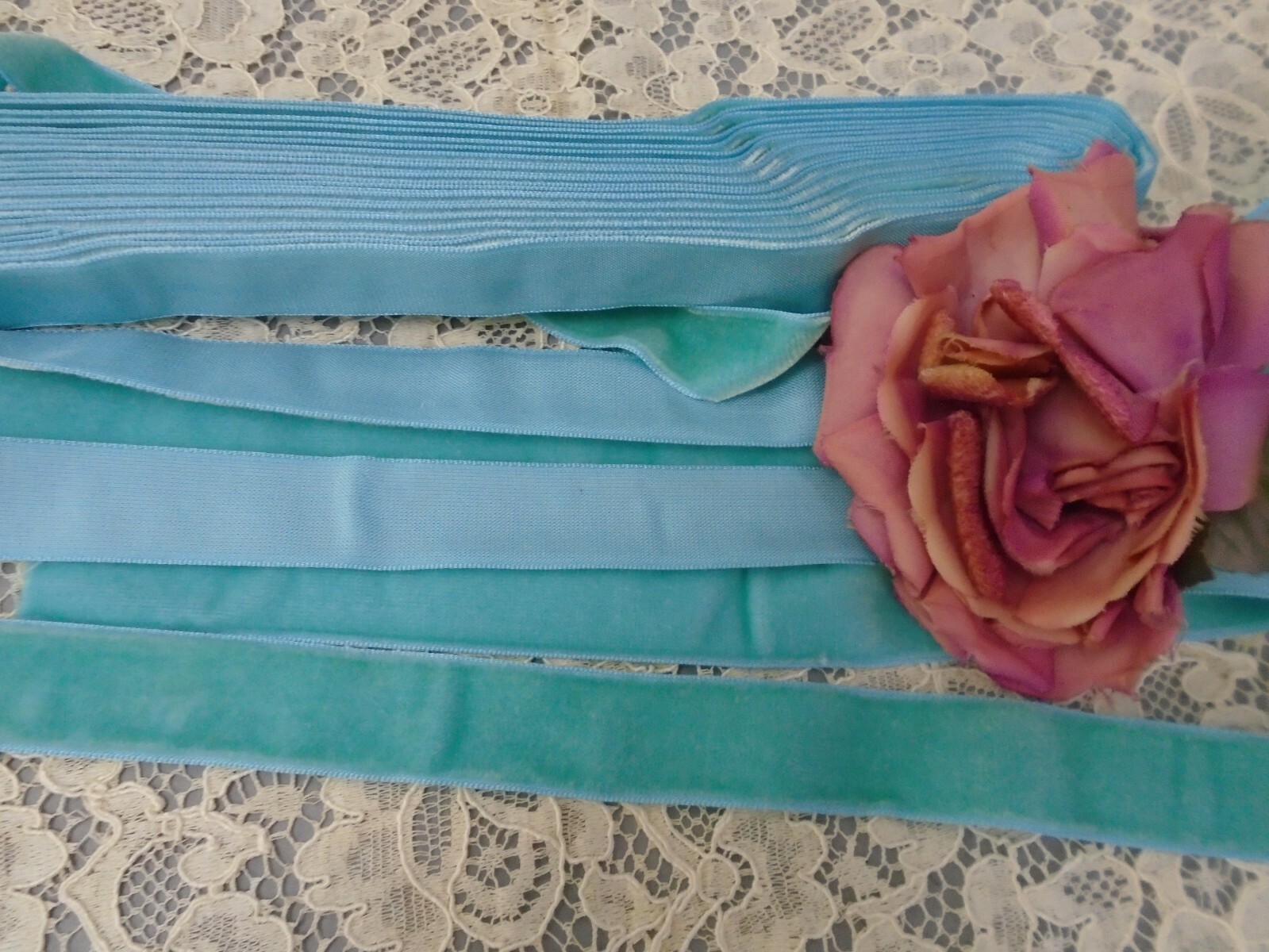 VINTAGE LUXURIOUS 1940s ITALY SOFT VELVET RIBBON 7/8