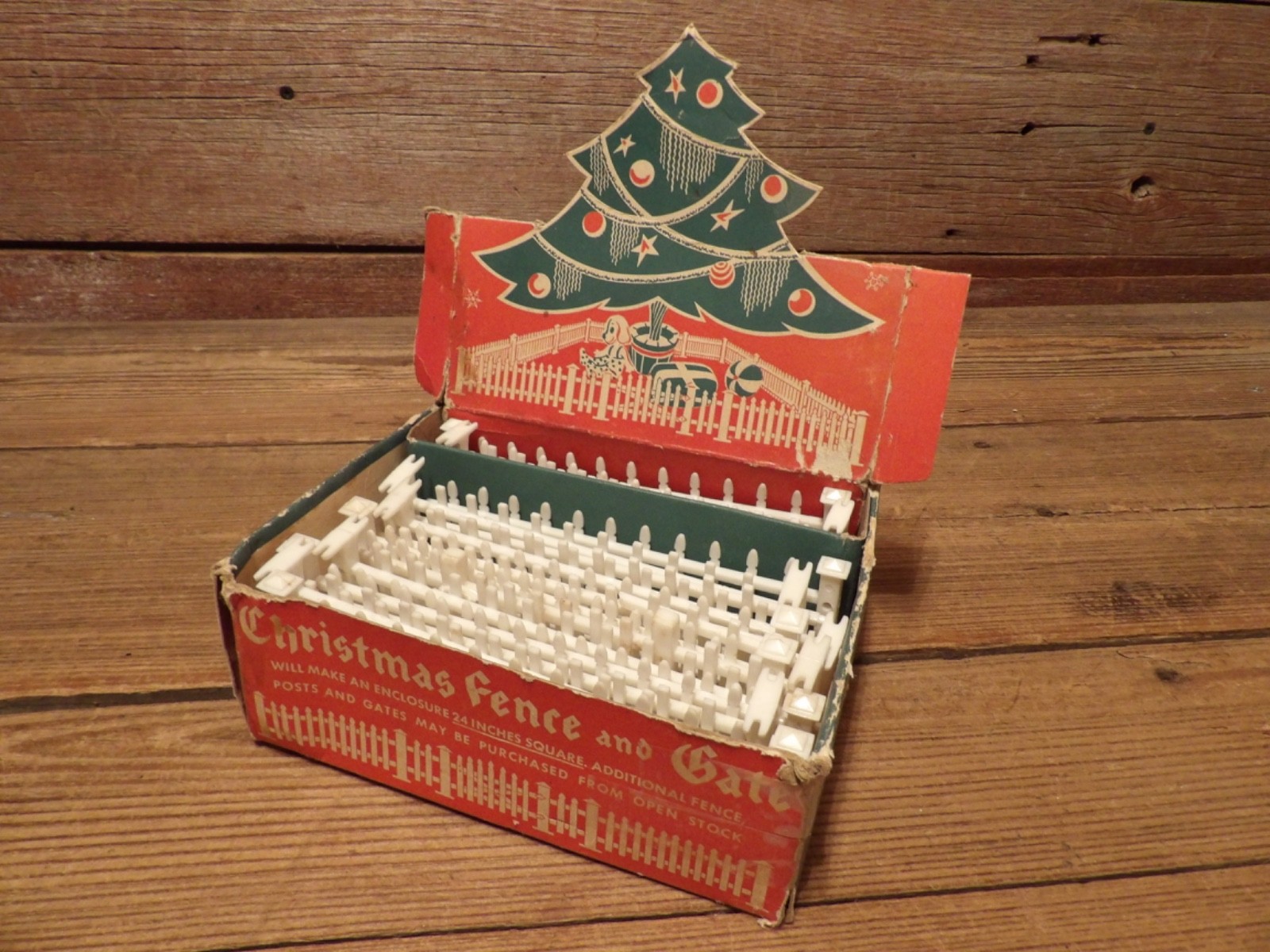 Vintage Bachmann Christmas Fence and Gate - Style FG-12 - Original Box
