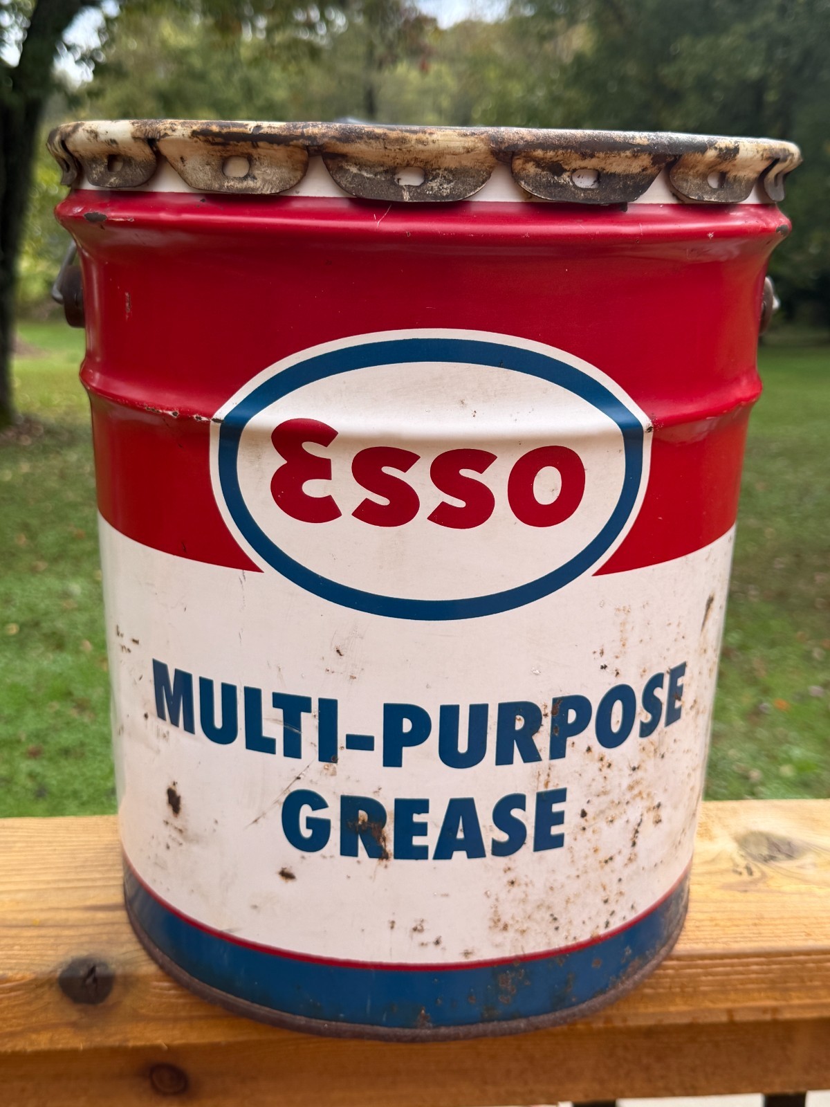 Vintage Esso 5 Five Gallon Metal Oil Can Empty 