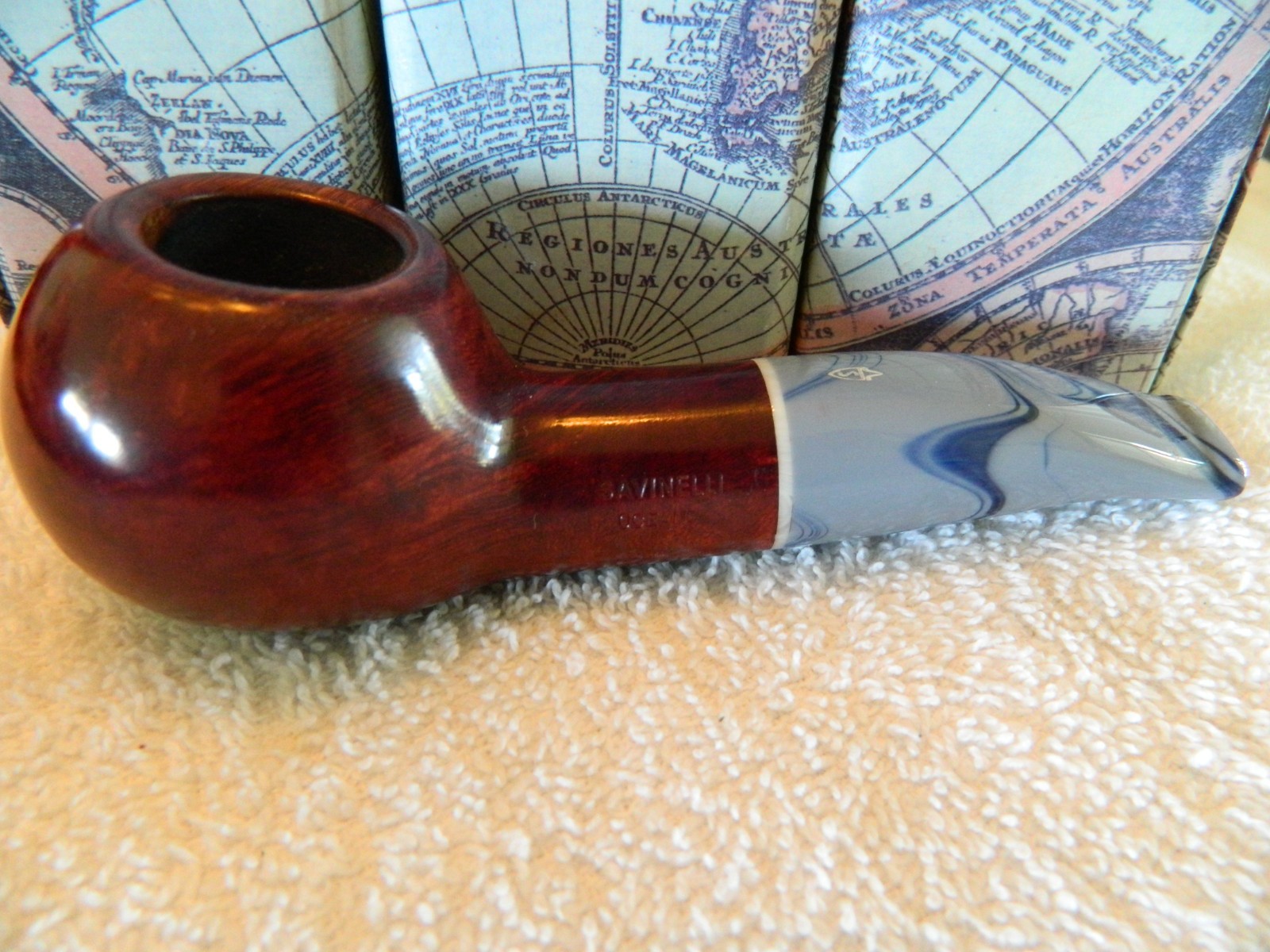 ESTATE PIPE SAVINELLI OCEANO, 320KS,CARRYING CASE, LIGHTLY SMOKED,USED