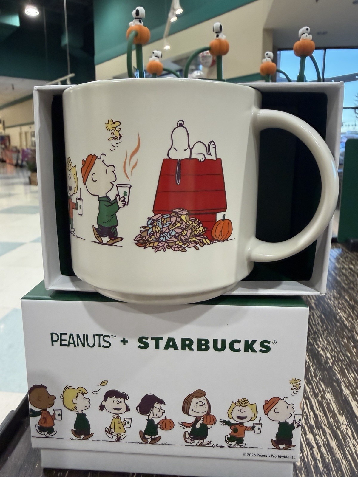 Starbucks x Peanuts Snoopy 14-ounce Ceramic Mug 2026 In Hand