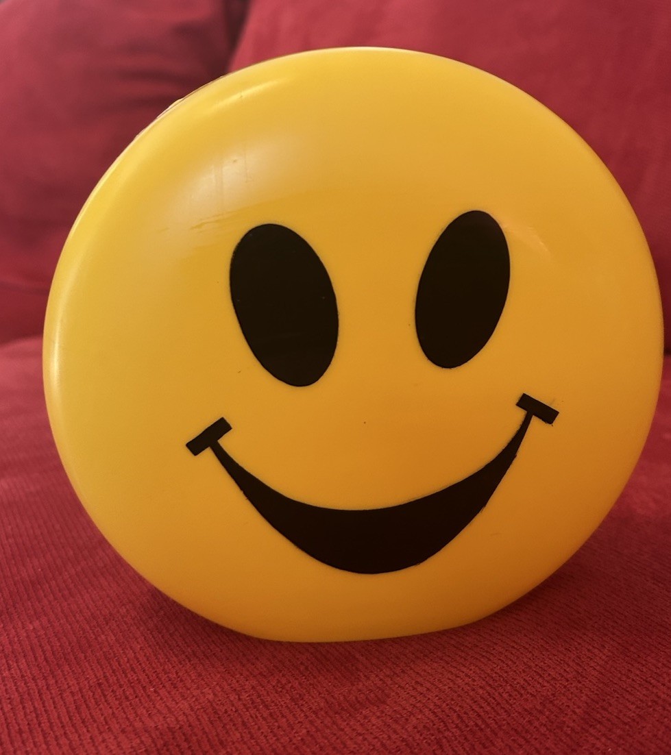90s Yellow Smiley Piggy Bank  vintage Happy , Has Stopper