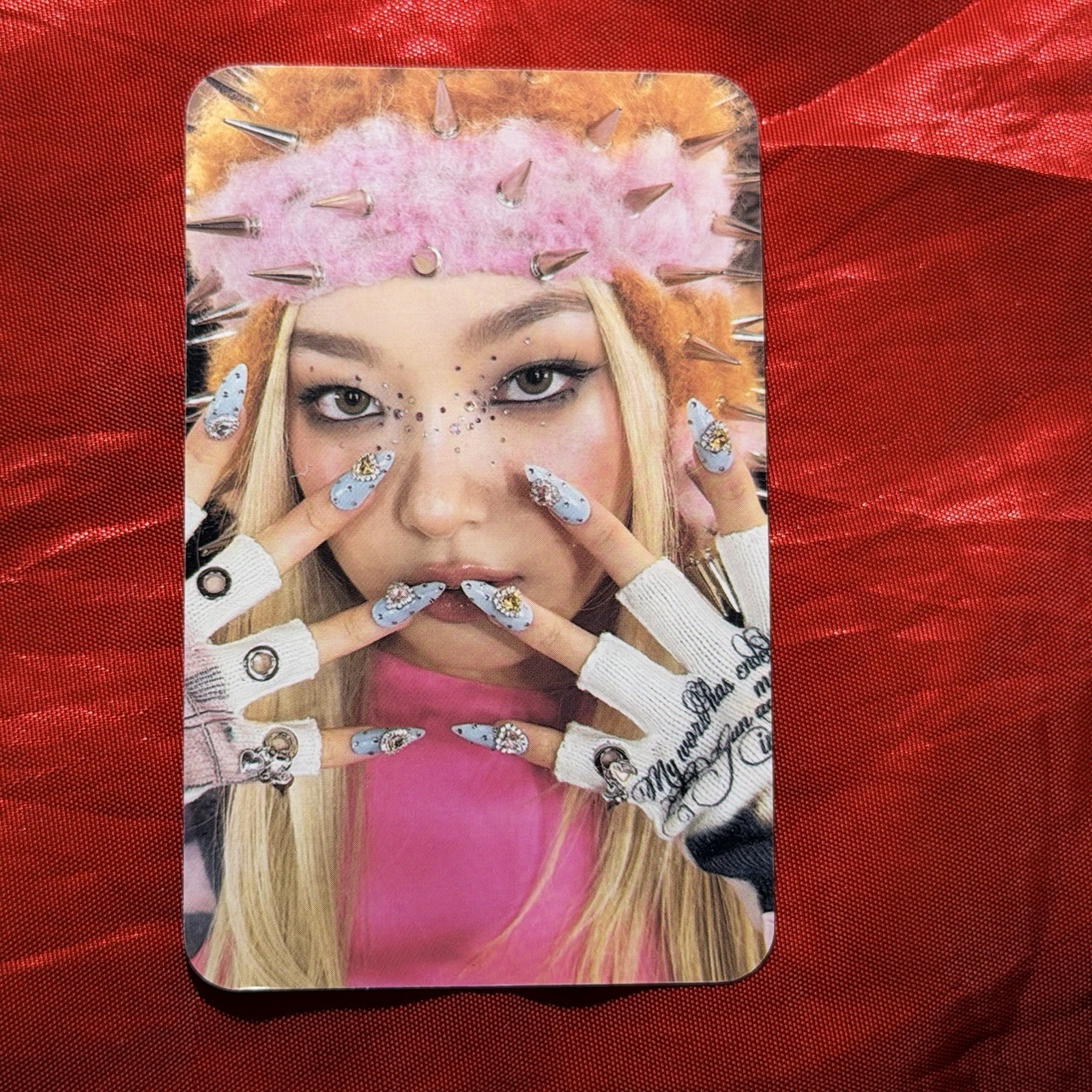 Yoonchae KATSEYE PINKY UP Idols  K-Pop Photo girl Card Wild Baddie