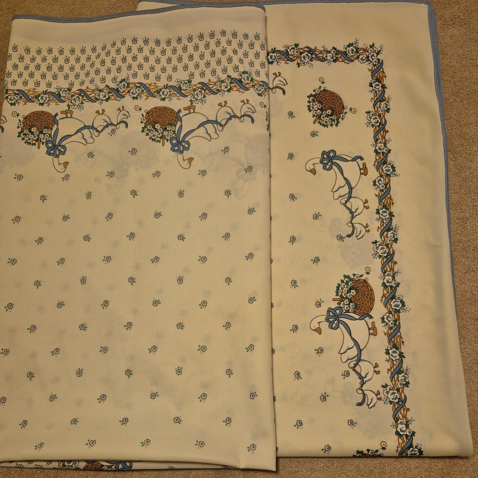 2 Vtg Country Goose Fabric Tablecloth 62x82”/54x64\