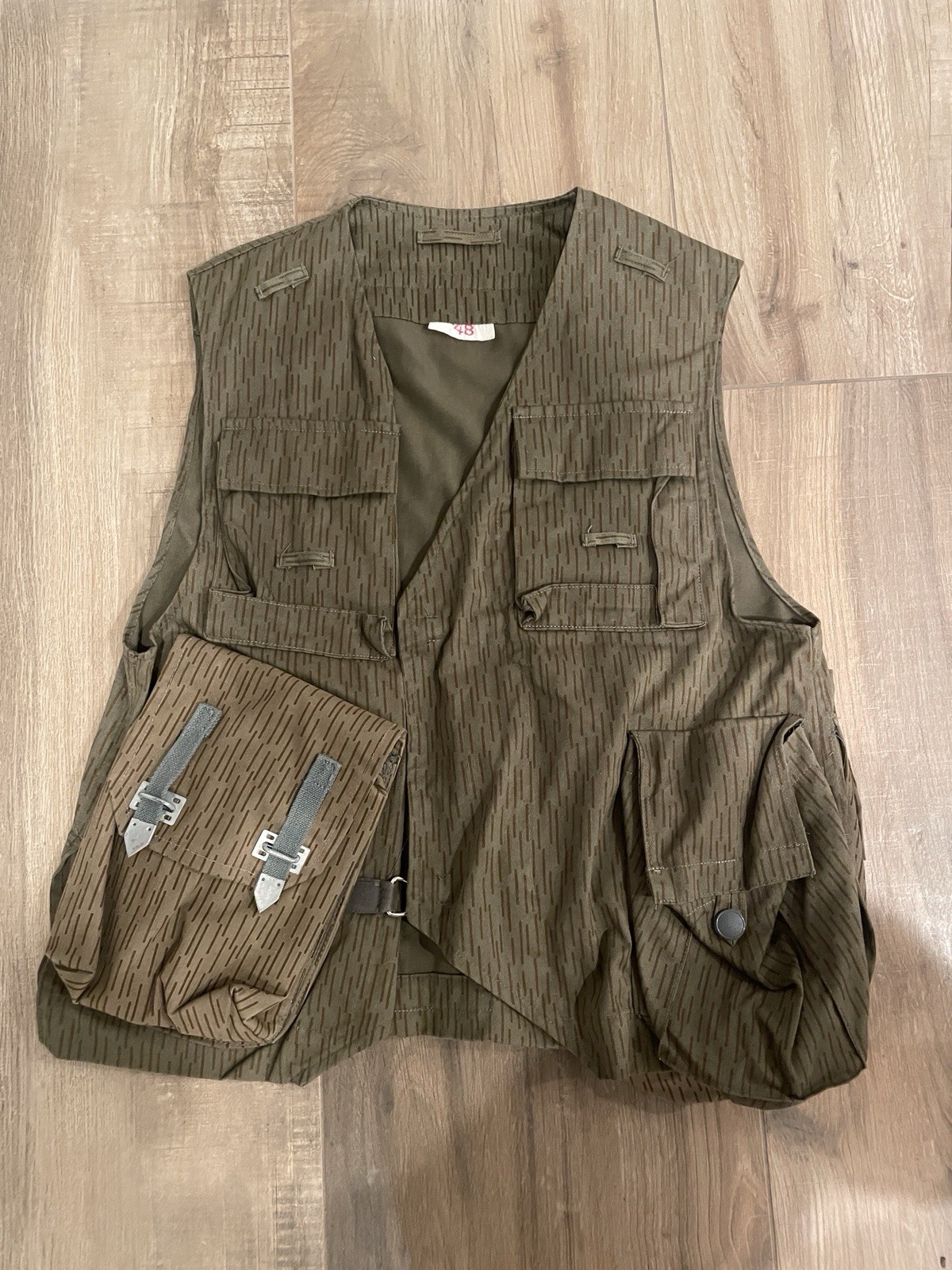 East German DDR NVA Fallschirmjäger FJ Paratrooper Combat Vest 5th Model