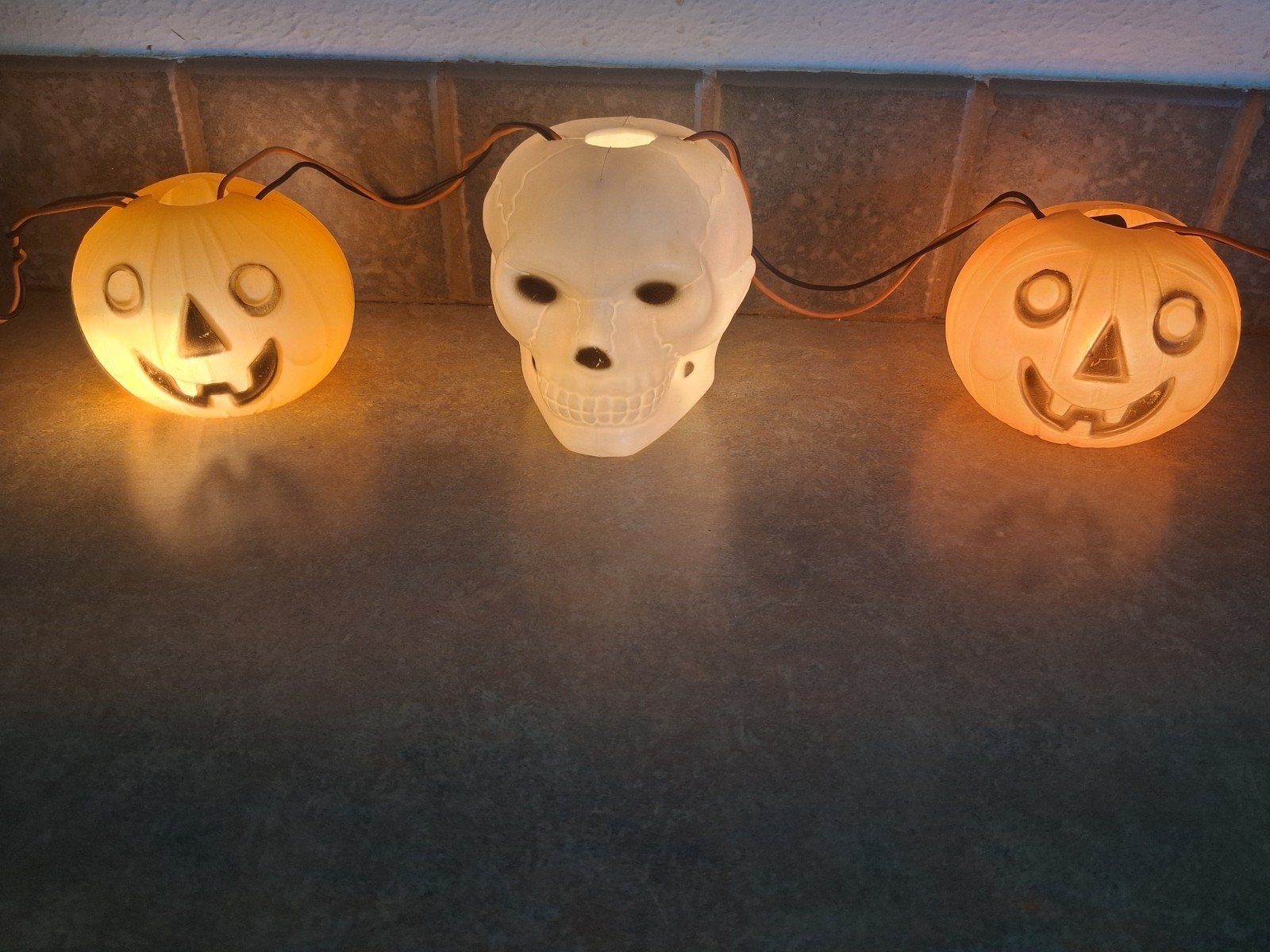 Vintage RARE Peerless Halloween Pumpkin Skull Blow Mold String Lights - Working
