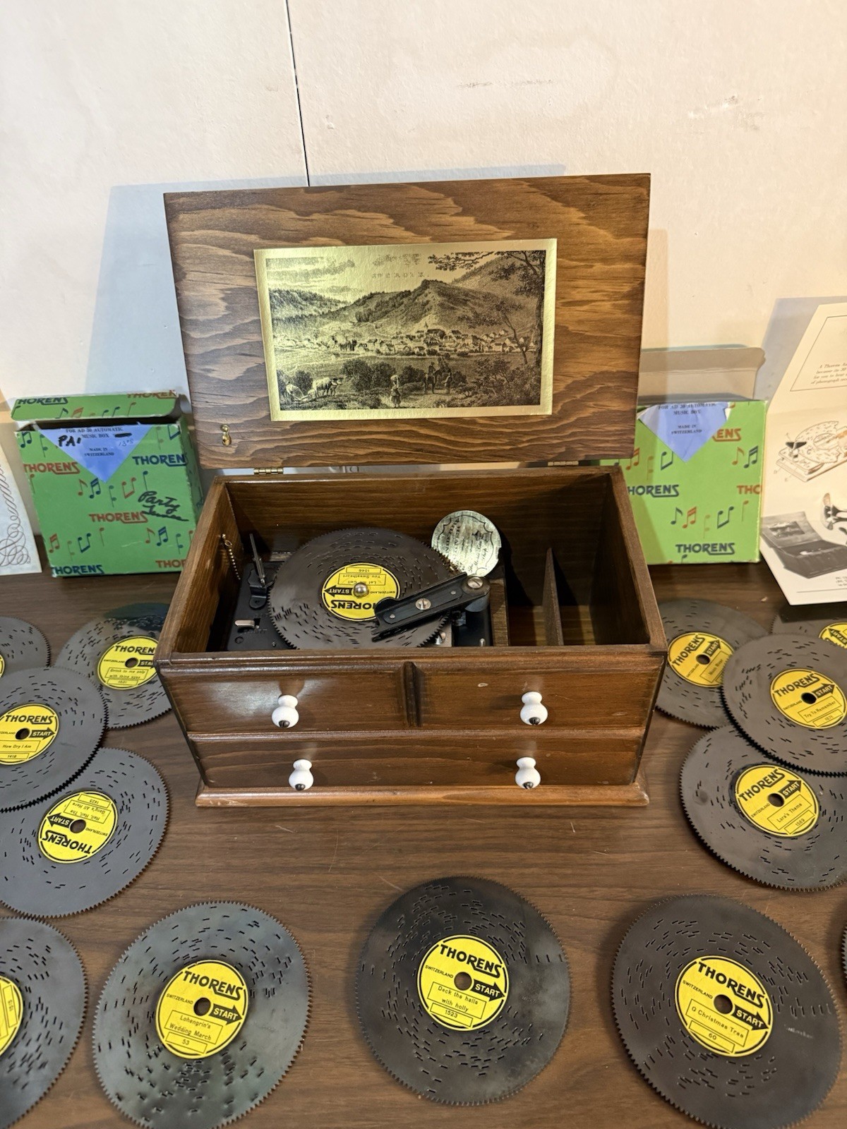Thorens Automatic Disk Music Box Pc 754p With 20 Disks Tested Works Sounds