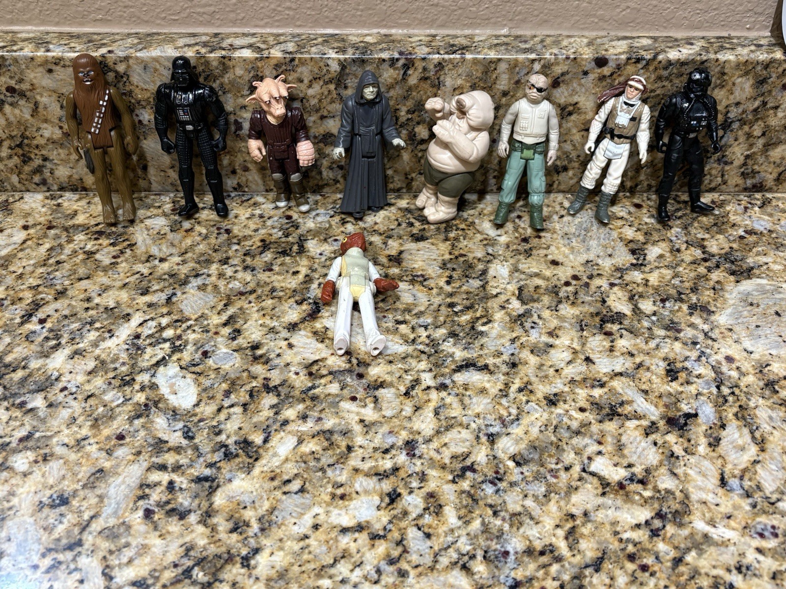 Vintage star wars Kenner misc figure lot x9 Figures Dartb Vader Etc