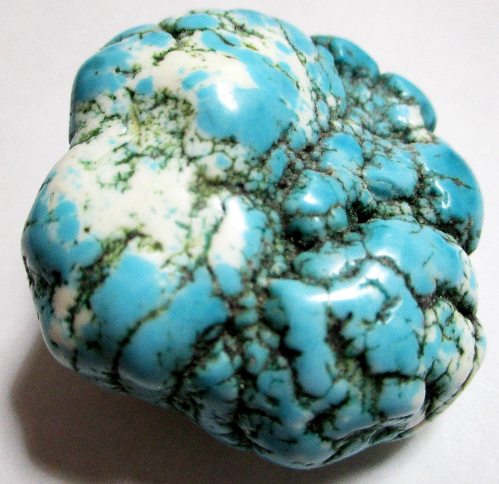 63g NATURAL ARIZONA BLUE TURQUOISE ROUGH NUGGET - 315 CT SMOOTH MATRIX ROCK