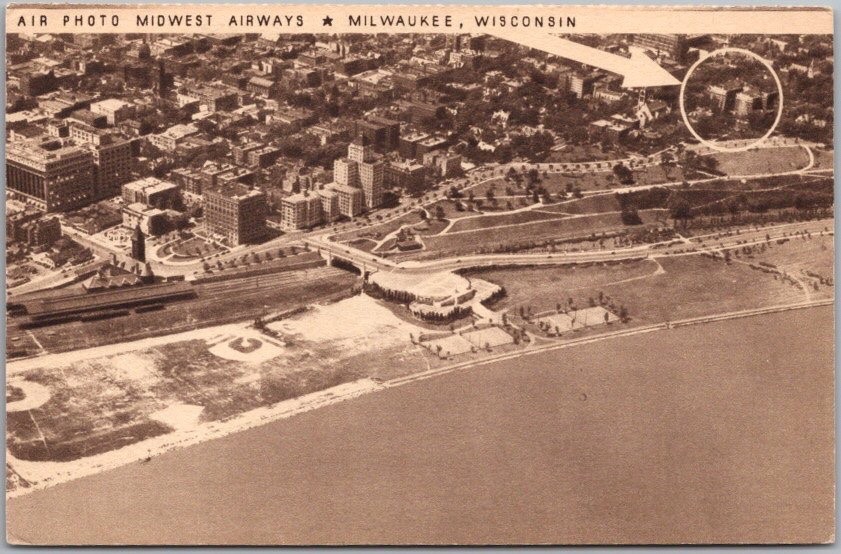 Vintage 1940s MILWAUKEE Wisconsin Postcard \