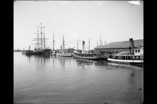 Photo:Pensacola Florida 1900s Fish Dock Piers Steamboats Sailing Ships