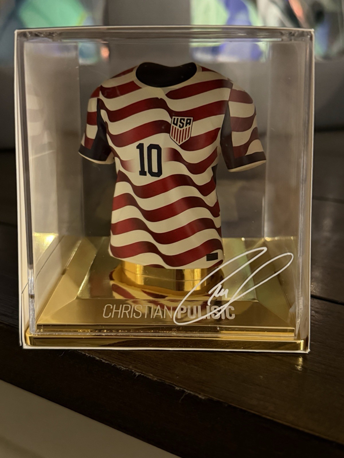 Autographed 2026 Christian Pulisic MyJersey -RARE GOLD base