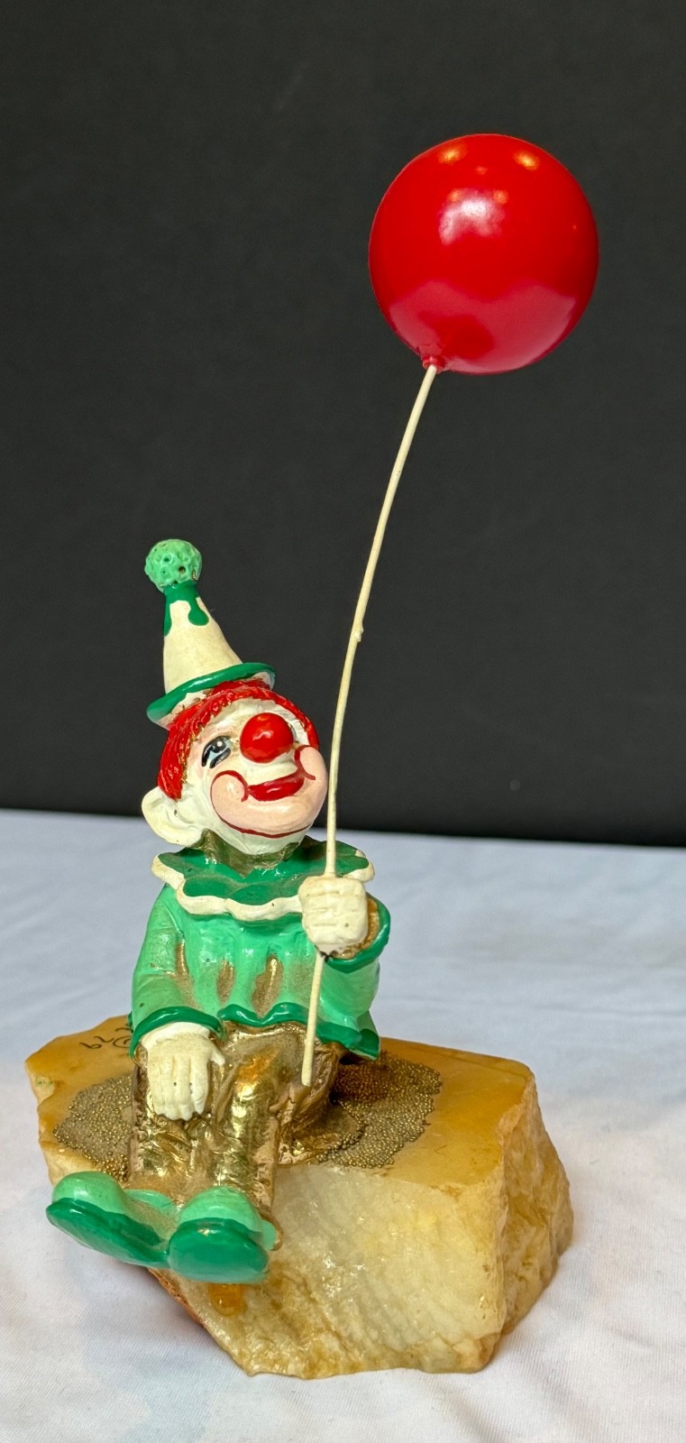 Vintage 1979 Ron Lee Clown Red Balloon Onyx Base Signed Figurine Sculpture