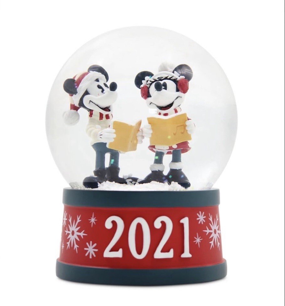 NEW IN BOX  Disney Parks Mickey and Minnie 2021 Snow Globe Christmas Holiday