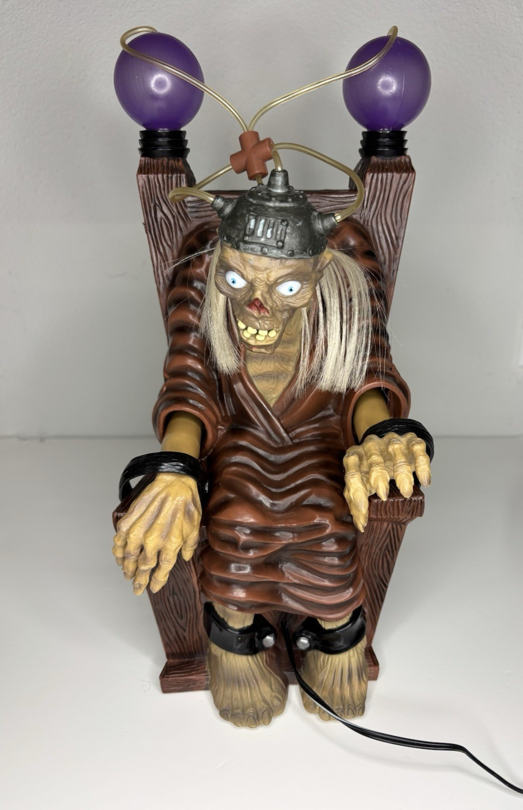 Tales From The Crypt Electric Chair Animated Crypt Keeper 1997 - MODIFIED