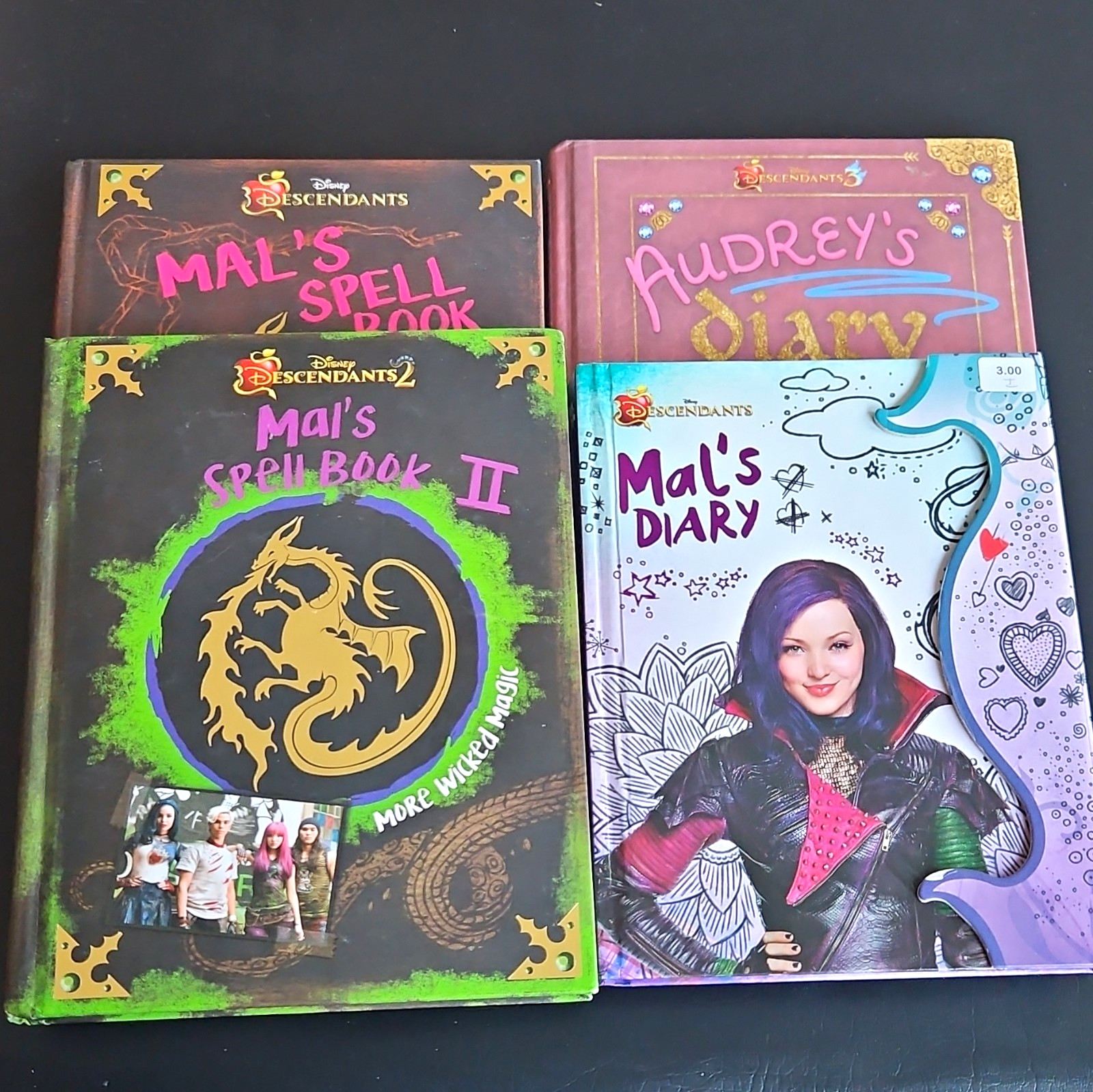 Disney Descendants Lot 4 Books: Mal\'s Spell Book I & II, Mal/Audrey Diaries