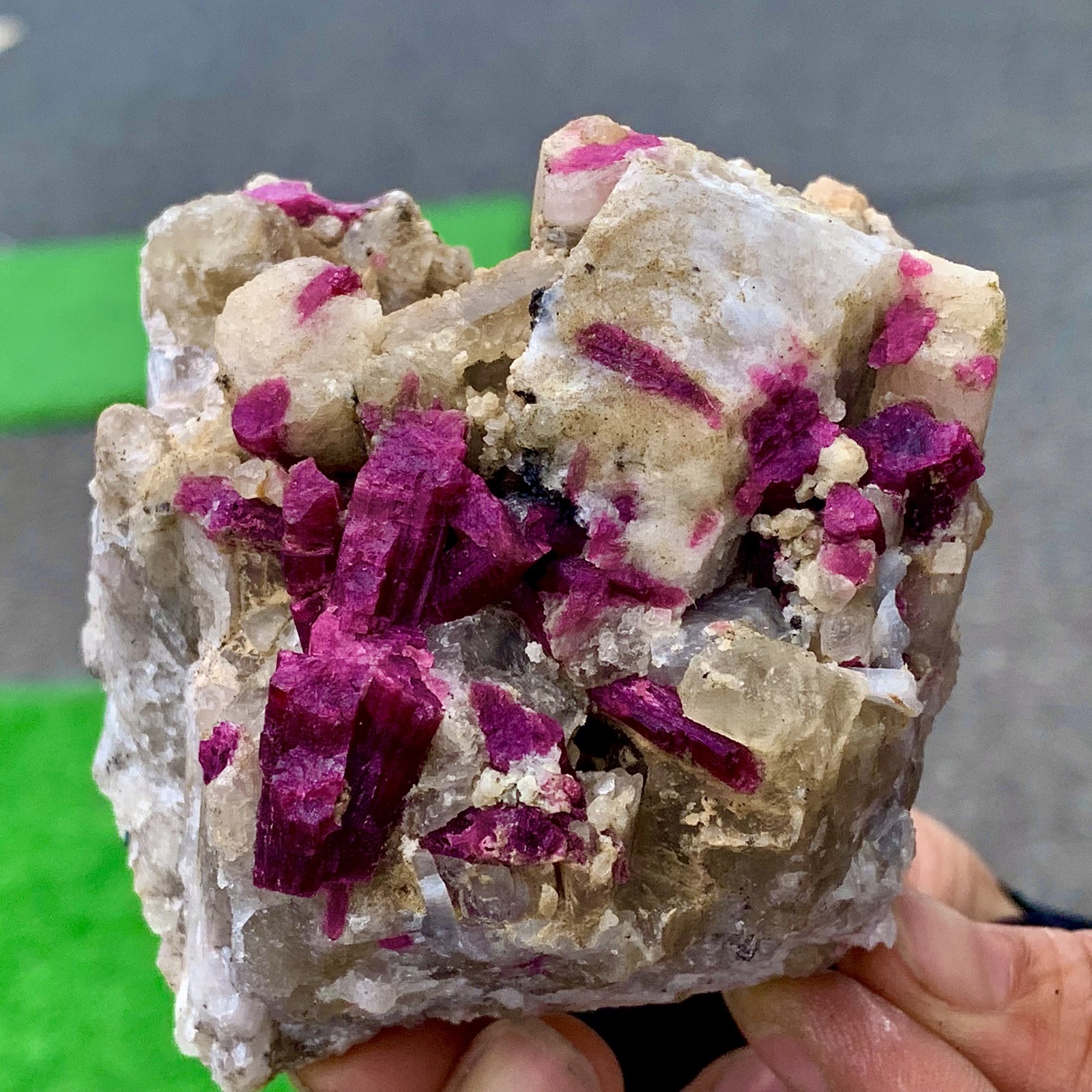 415G Rare Natural pink-red tourmaline quartz crystal cluster mineral specime