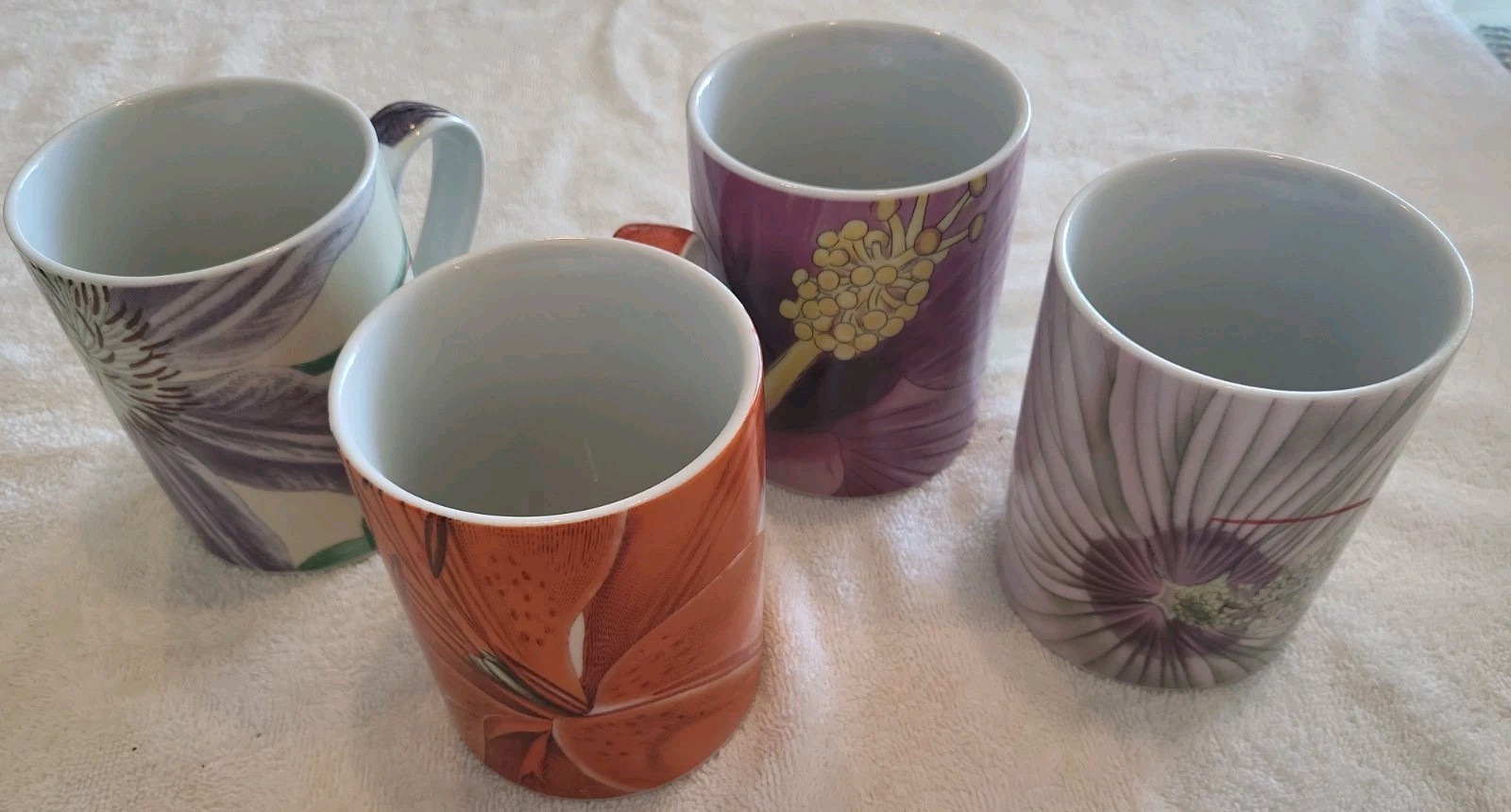 Vintage Prima Donna Porcelain Coffee Cup-Mugs Set Lot Of 4 $5.00 Shipping .     