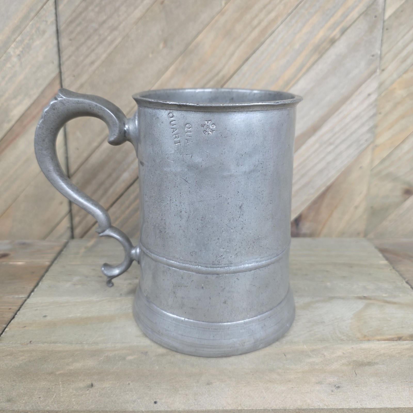 Antique 19th Century English Pewter Tankard 1 Quart Pub Stein 