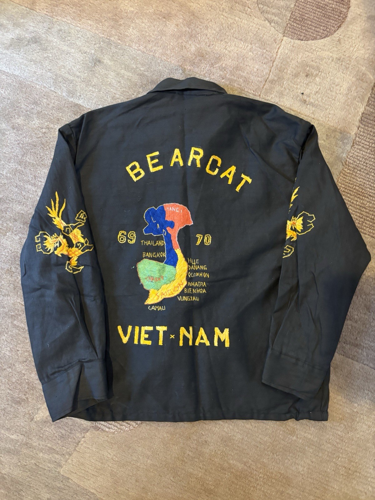 Original Vintage Vietnam Souvenir Jacket Bearcat 1969 1970