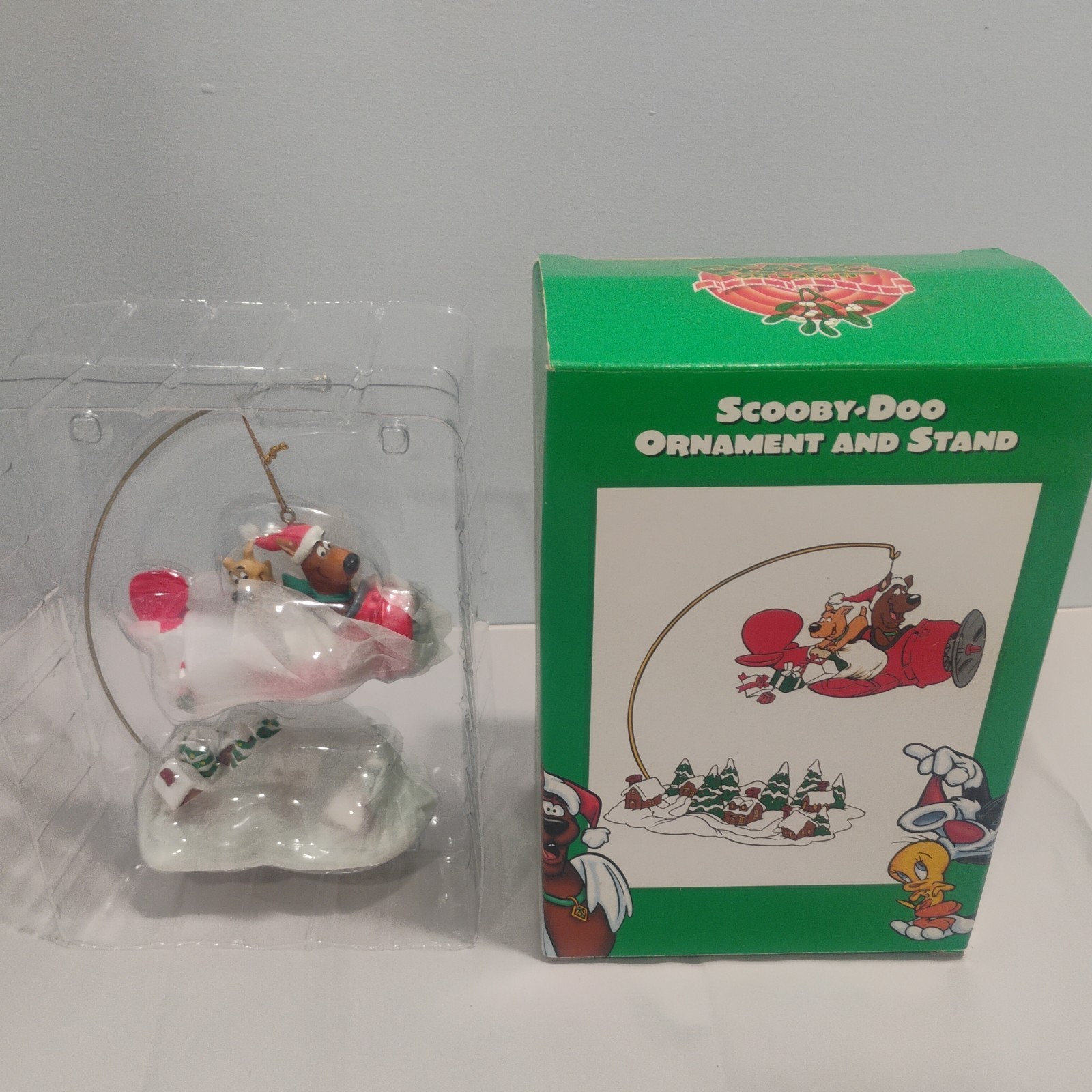 rare Scooby doo and Scrappy doo Christmas ornament Warner Bros Peace on Earth 