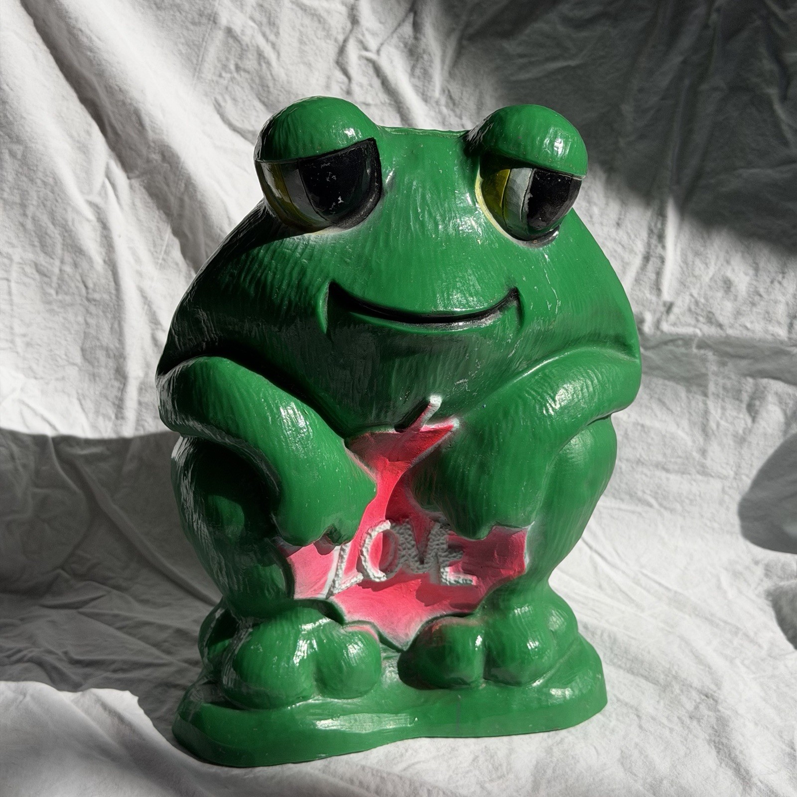 VTG Kitsch LOVE Frog Coin Bank 1970's Money Lover Unbreakable No Stopper