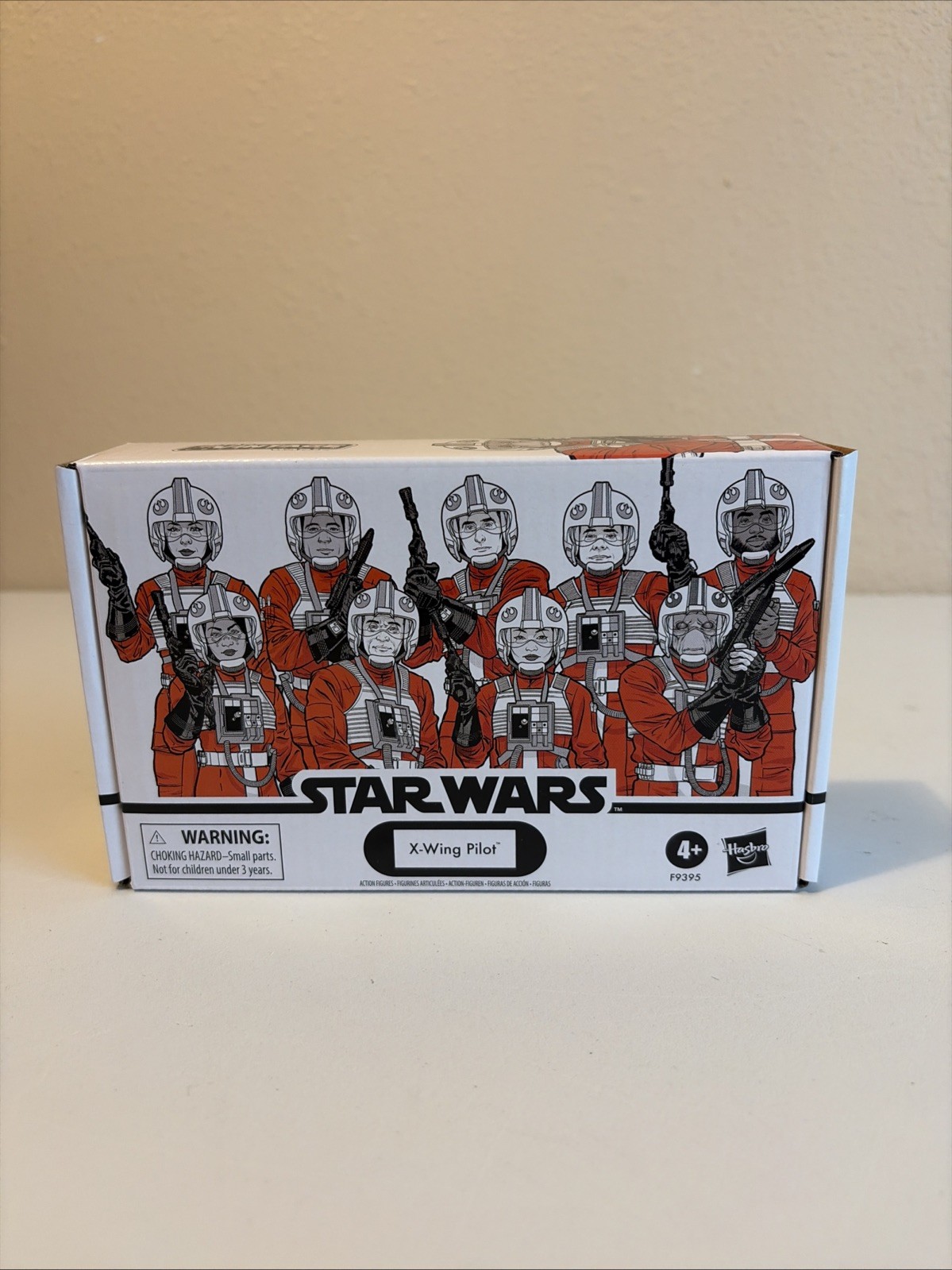 Star Wars The Vintage Collection X-Wing Pilot Action Figures 4-Pack  Open A1-31
