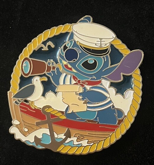 DS Disney Stitch Nautical Sailor Boat & Telescope LE 250 RARE 2010 Pin
