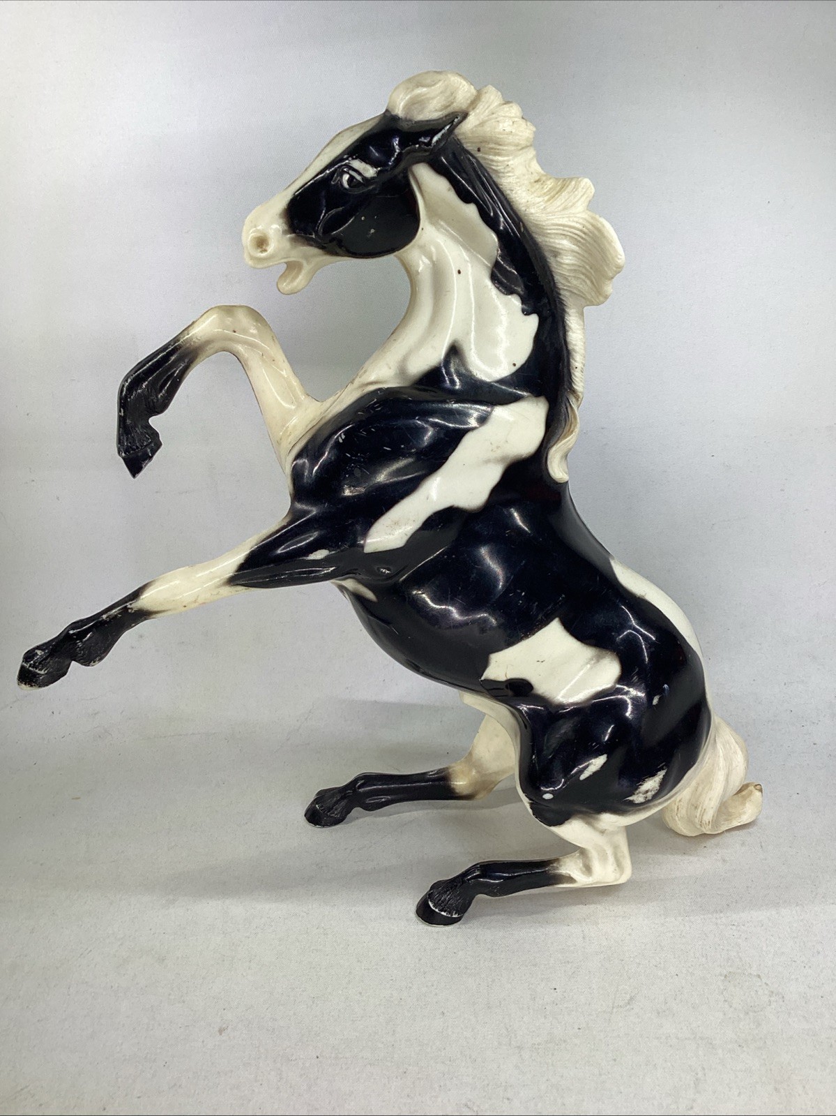 Vintage Hartland Fighting Rearing Mustang Pinto 9\