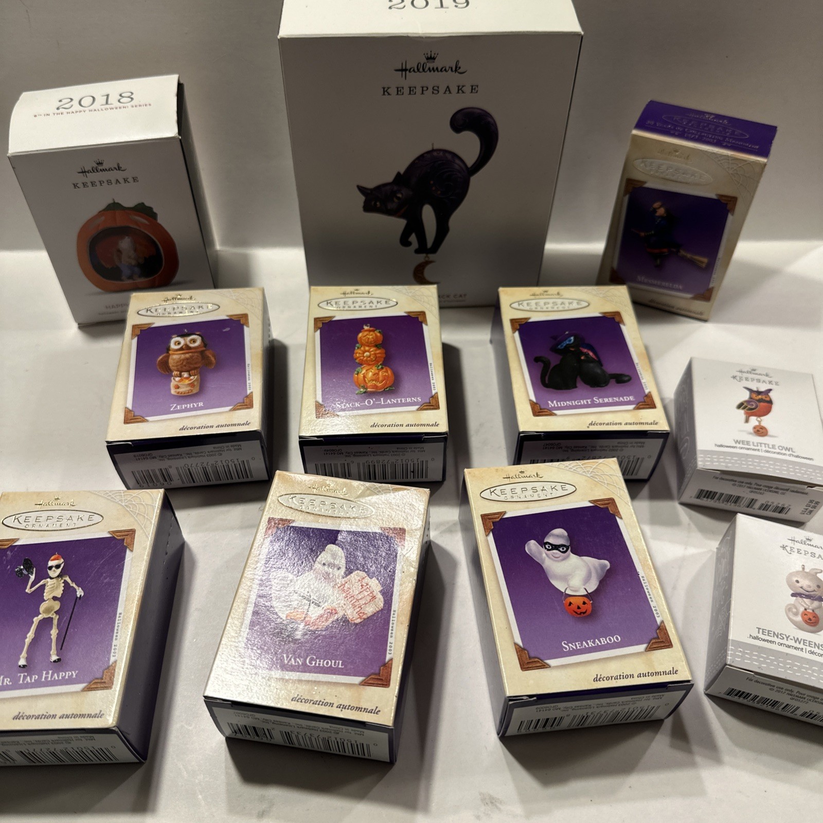 Hallmark Halloween Ornaments Lot  Bewitching Black Cat  Zephyr Sneakaboo 11 Pc