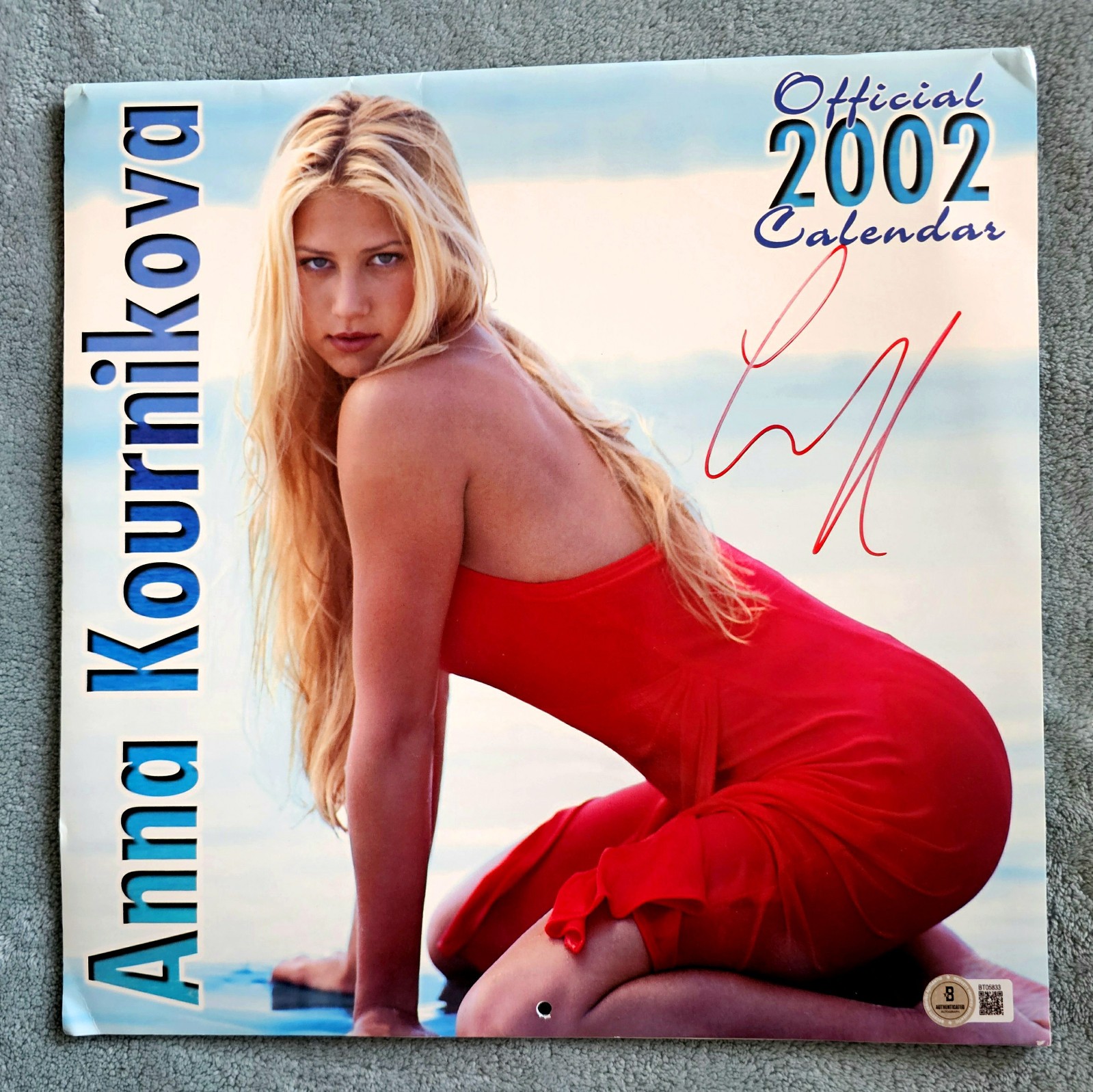 ANNA KOURNIKOVA Signed 2002 Official Calendar BECKETT BAS Auto VERY HOT - RARE