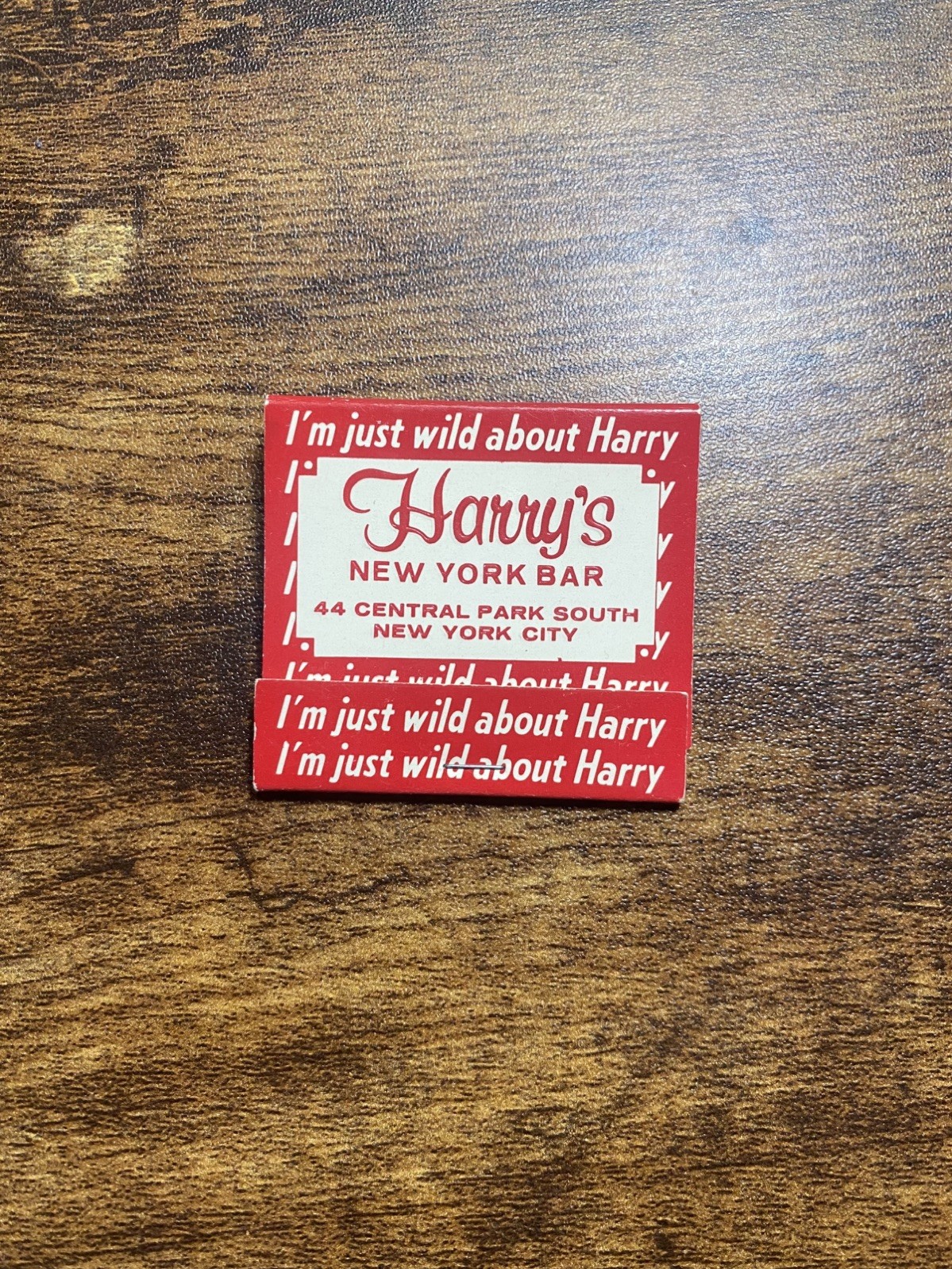 Vintage Harry\'s New York Bar New York City NYC  legendary matchbook UNSTRUCK NEW
