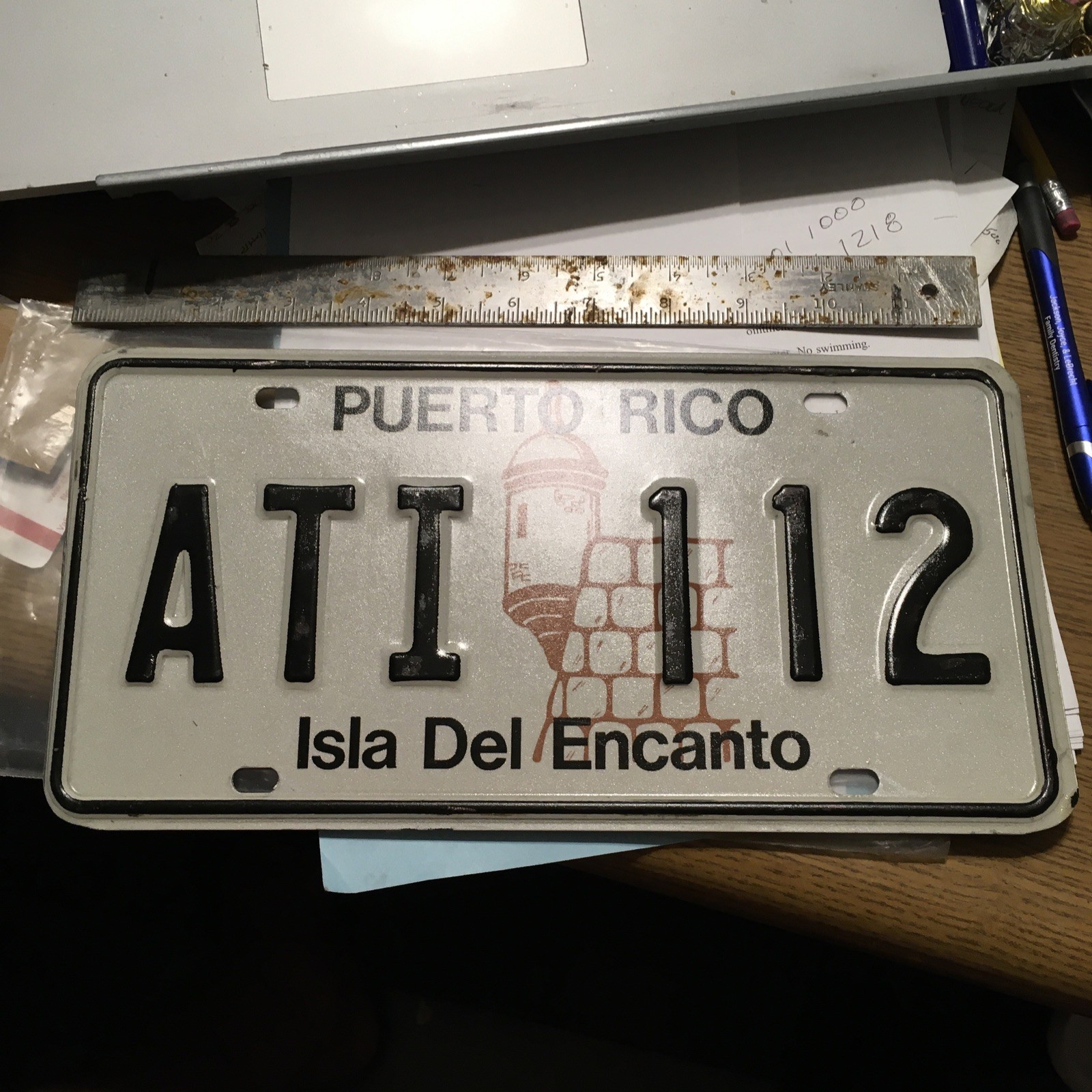 PUERTO RICO LICENSE PLATE , NEAR MINT CONDITION ,SHIPS FAST 
