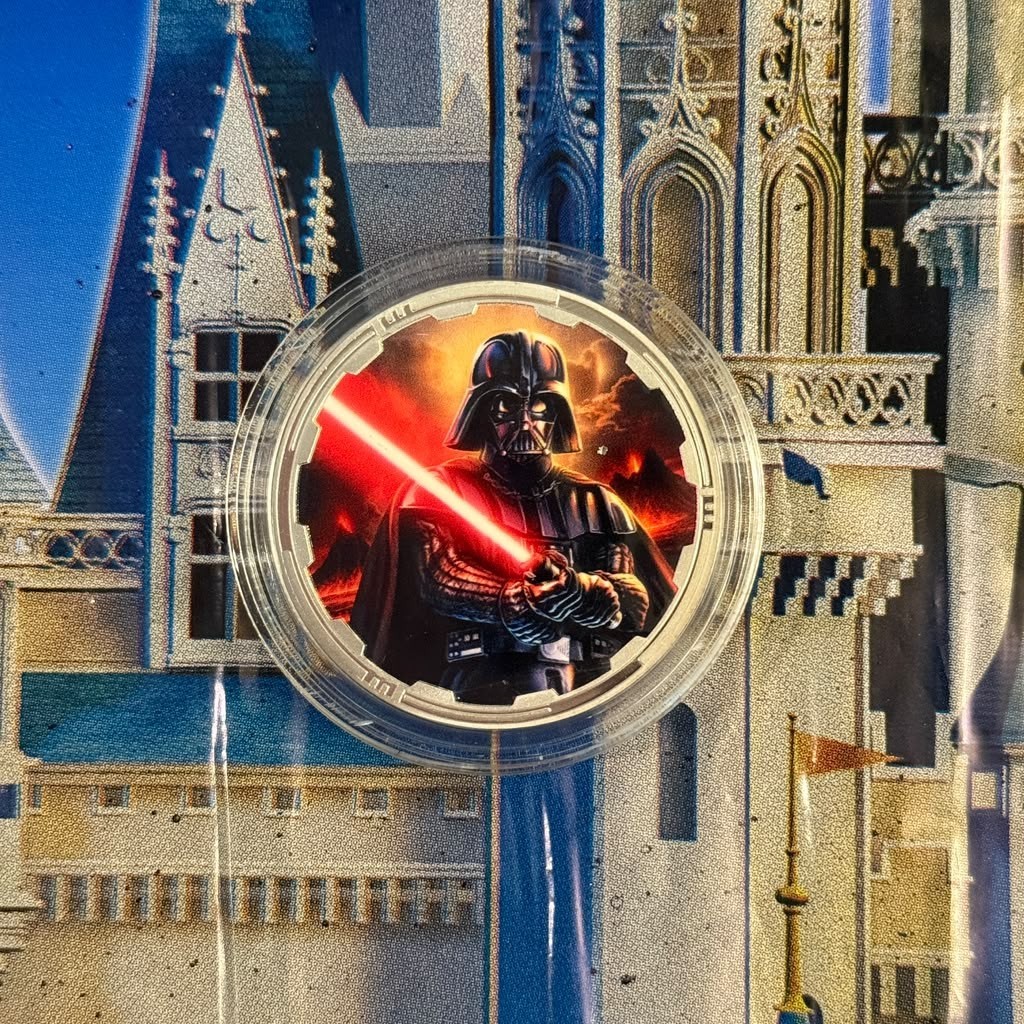2026 Walt Disney World  Star Wars Darth Vader Coin Medallion LE New