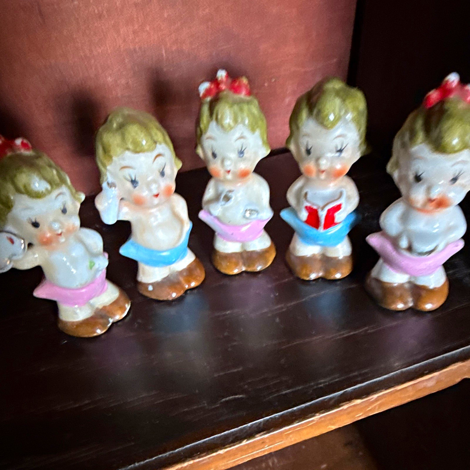 5 hand painted Napco porcelain figurines made in Japan.