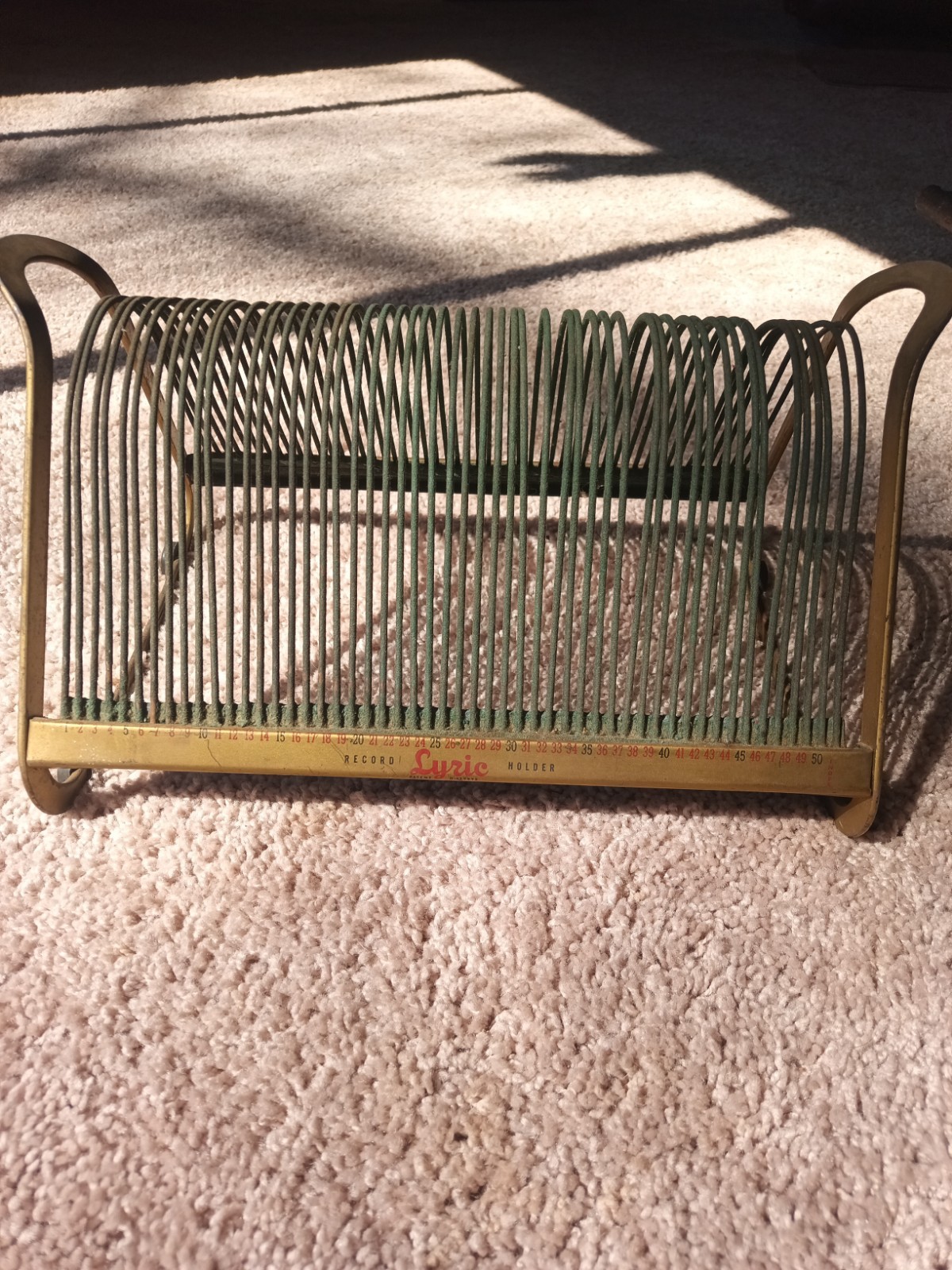 Vintage 1950\'s \'Lyric\' 50 Green Wire Vinyl Record Holder Rack