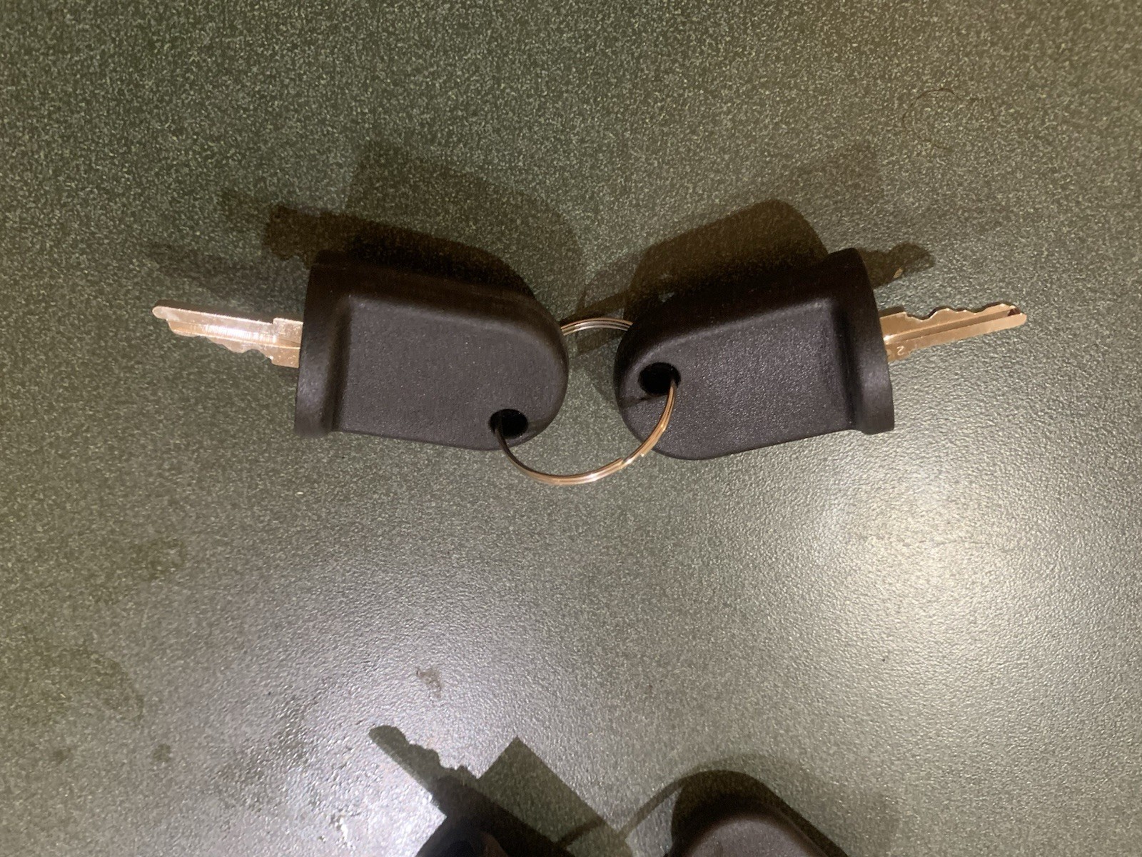 2008-up EZGO RXV Gas/Electric keys (NEW). 100 keys for $300.00