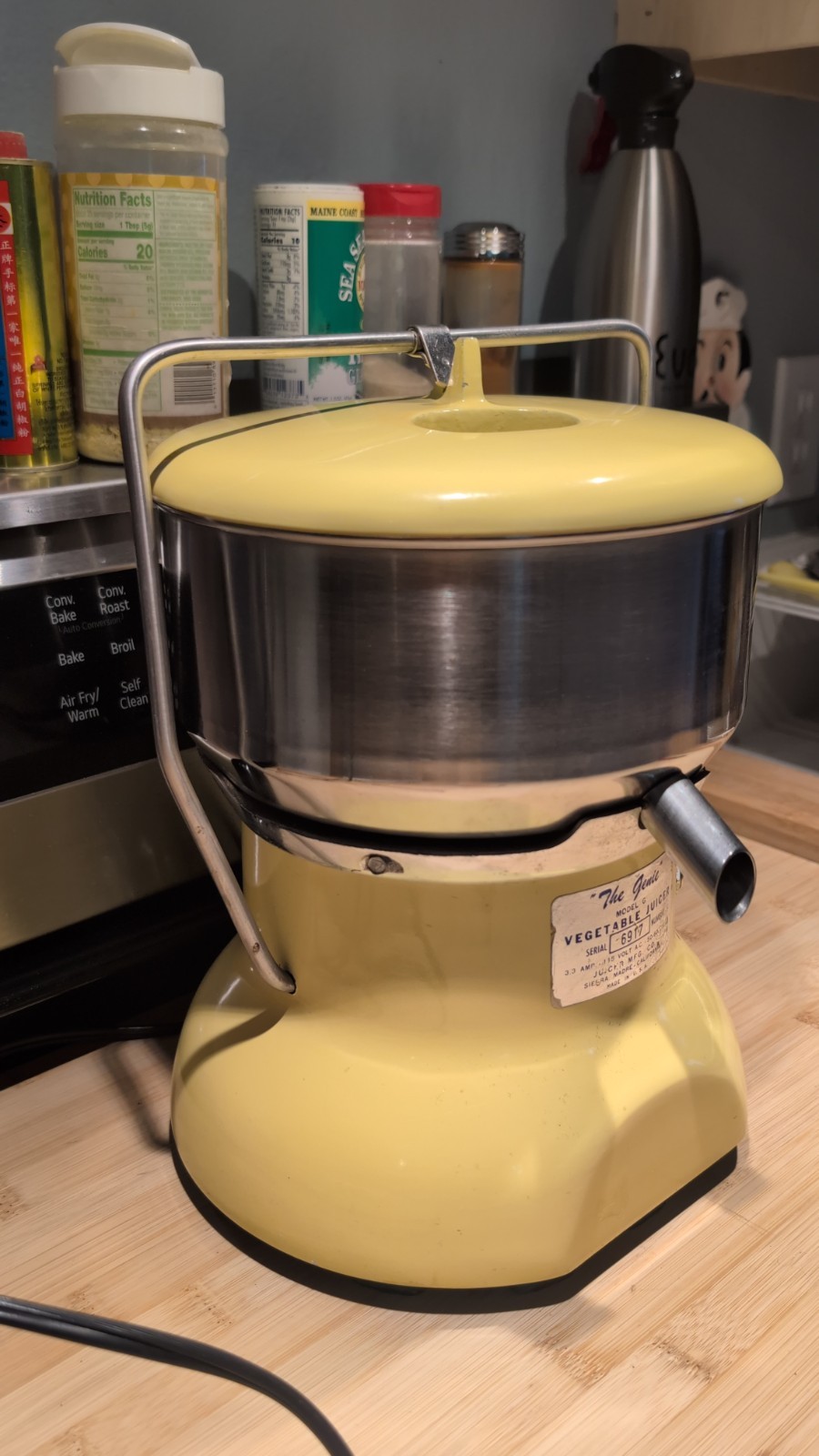 Vintage Mid Century VEGETABLE JUICER \