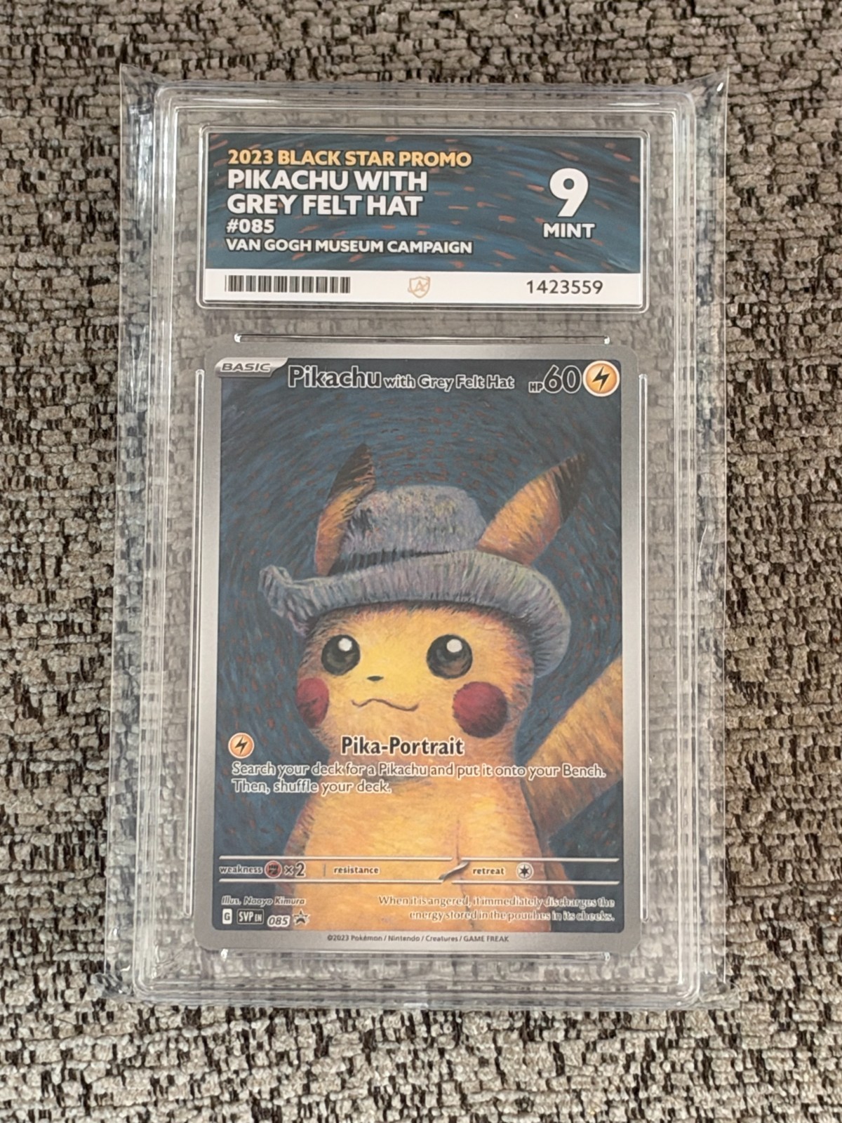 Pokémon TCG 2019 Pikachu with Grey Felt Hat Promo #085 - ACE 9 Mint