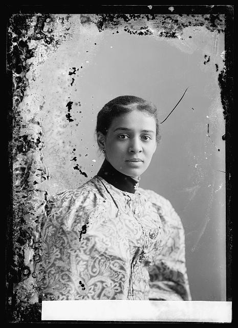 Photo:Jackson Mississippi Portrait Woman c1894-1901