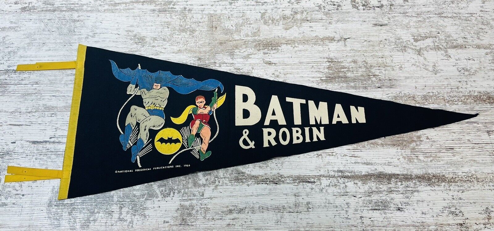 RARE Vintage 1963-1966 Batman & Robin Red Pennant Banner 29 x 12 National Inc