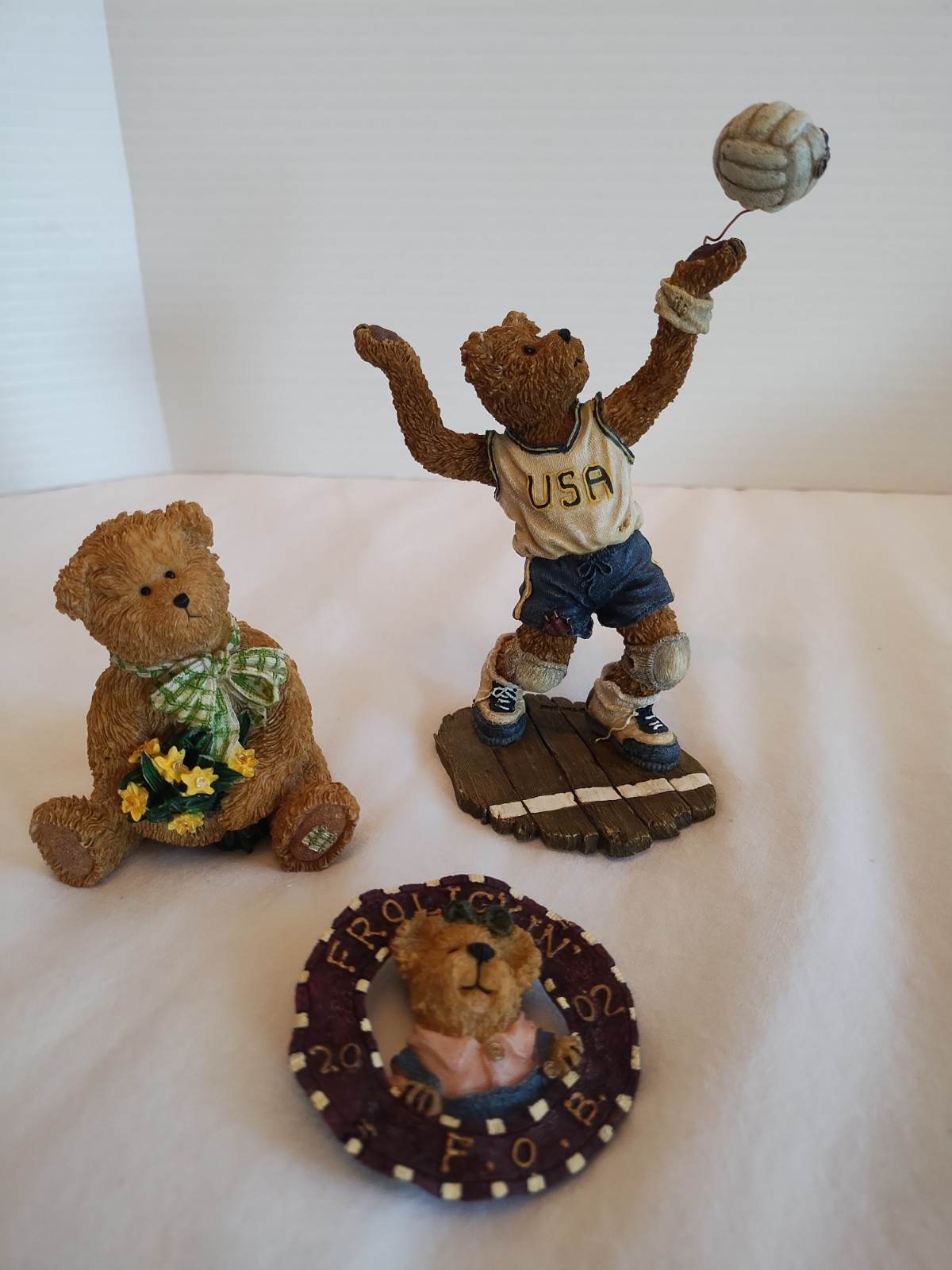 Boyds Bears & Friends figurines, Set of 3, Buddy Friendship Blossom, Pat B Bruin