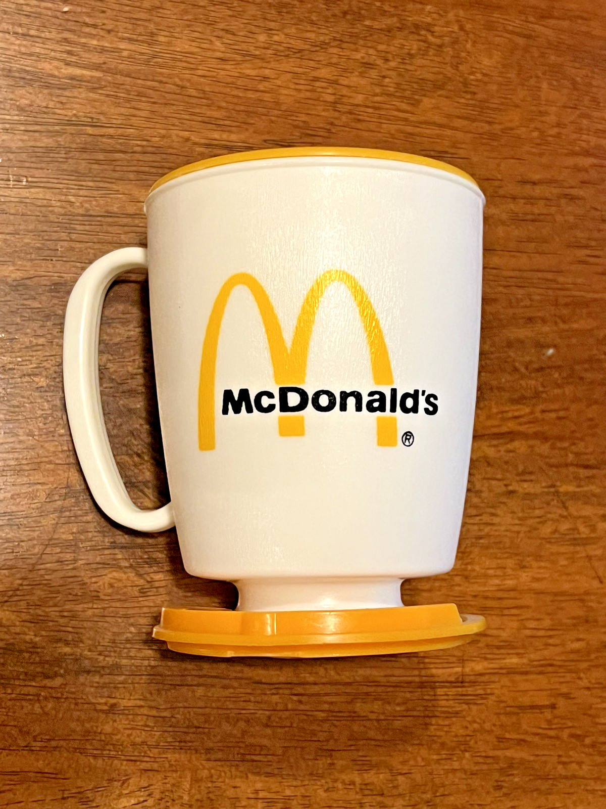 Vintage 1983 McDonald\'s Free Coffee Promo Mug Whirley with Car Holder -- Unused